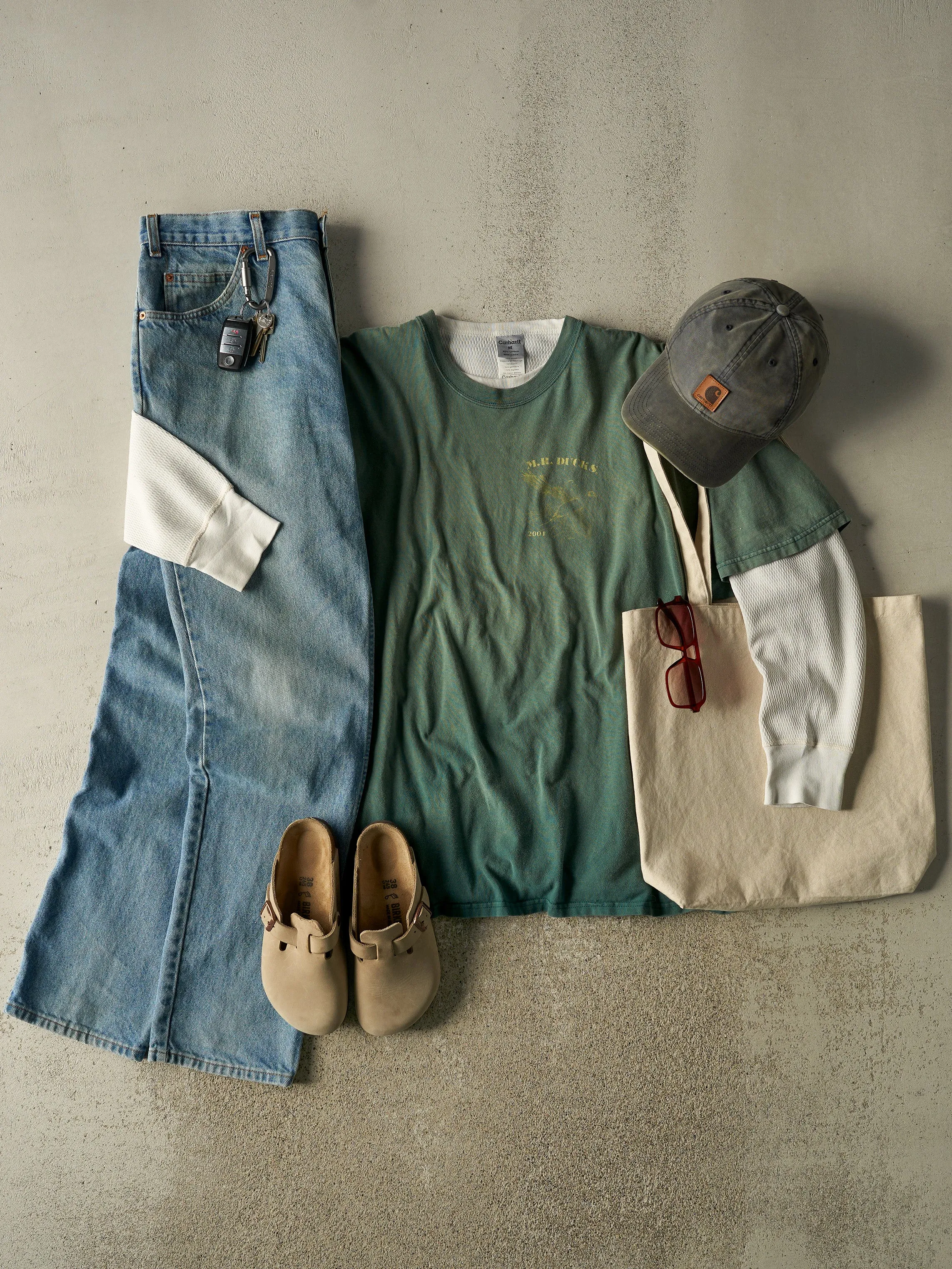 Vintage 01' Sun Faded Green M.R. Ducks Ocean City Maryland Tee (XL/XXL) sold by Rebalance Vintage product image thumbnail 2