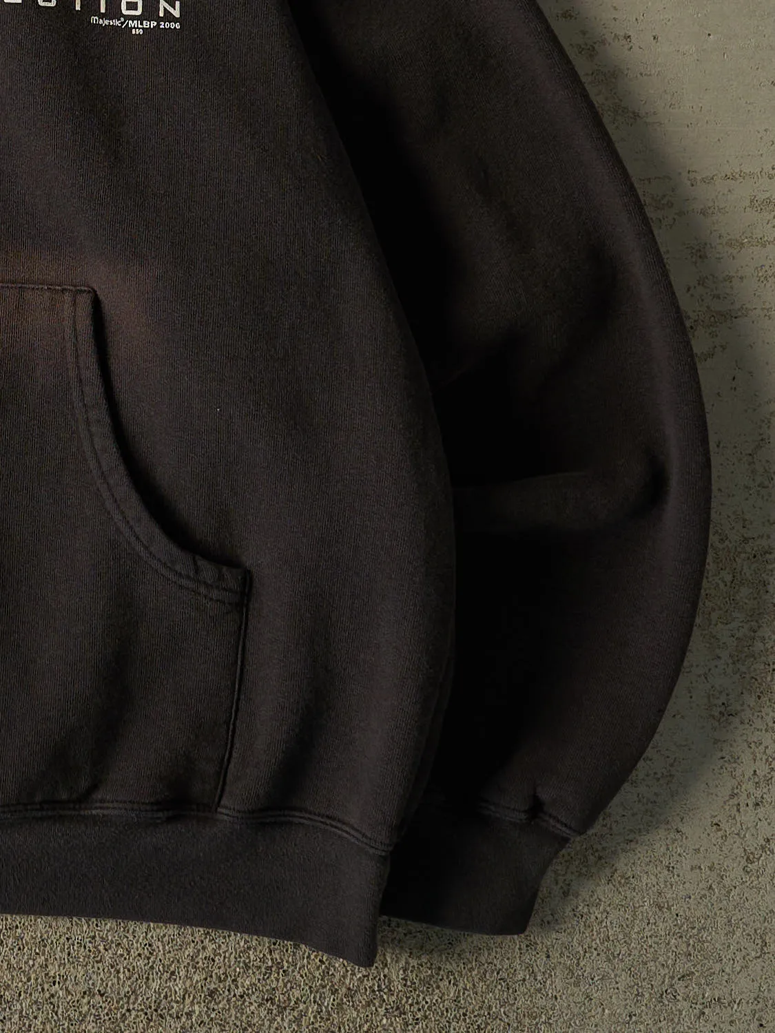 Vintage 00' Sun Faded Black Chicago White Sox Hoodie (L/XL) sold by Rebalance Vintage product image thumbnail 4