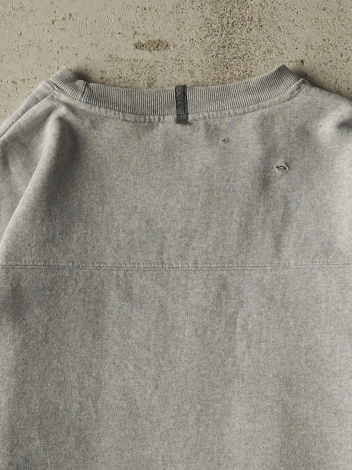 Vintage 90s Grey Starter Embroidered Crewneck (XL/XXL) sold by Rebalance Vintage product image thumbnail 4
