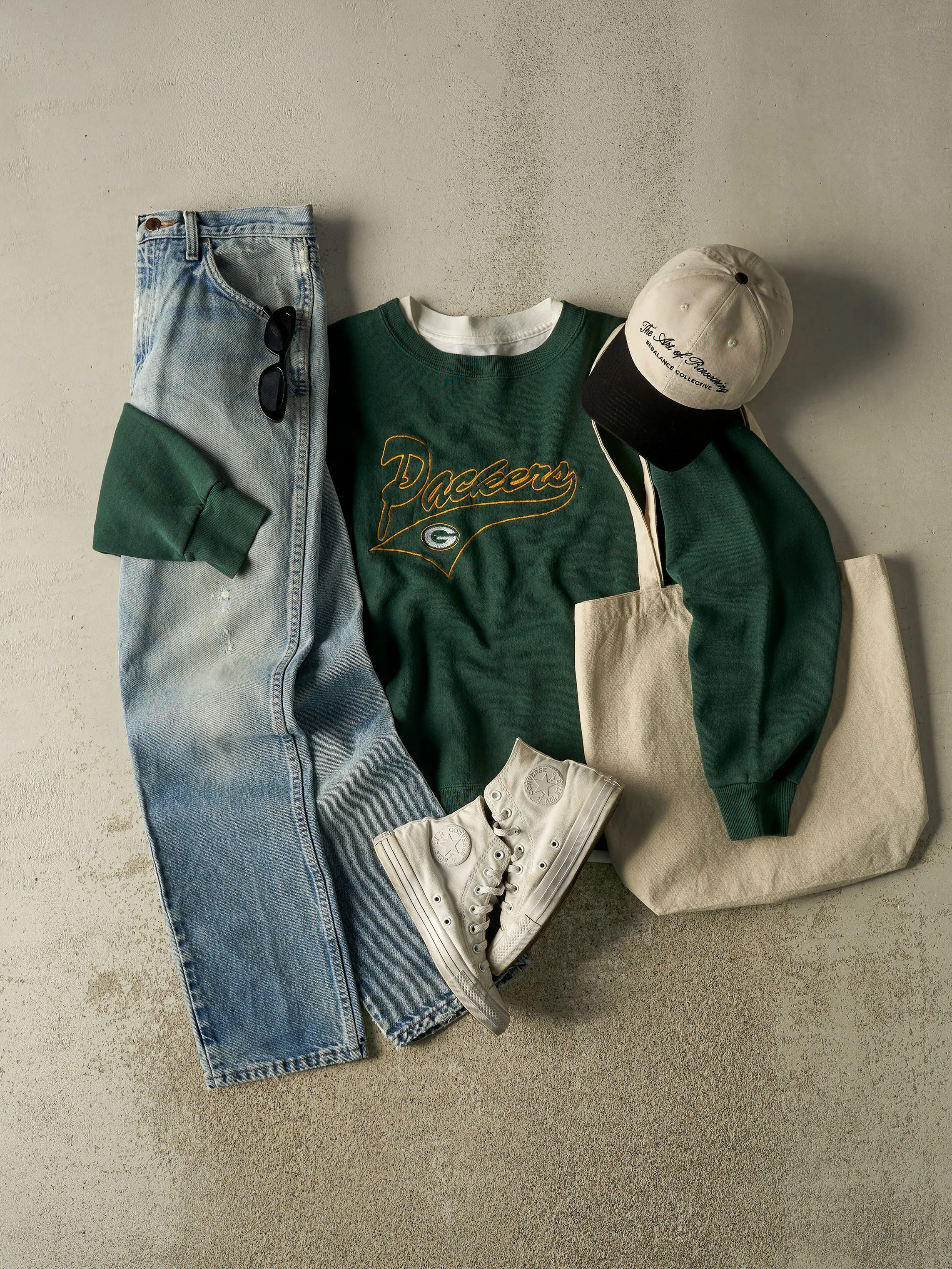 Vintage 90s Green Green Bay Packers Embroidered Crewneck (M/L) sold by Rebalance Vintage product image thumbnail 2