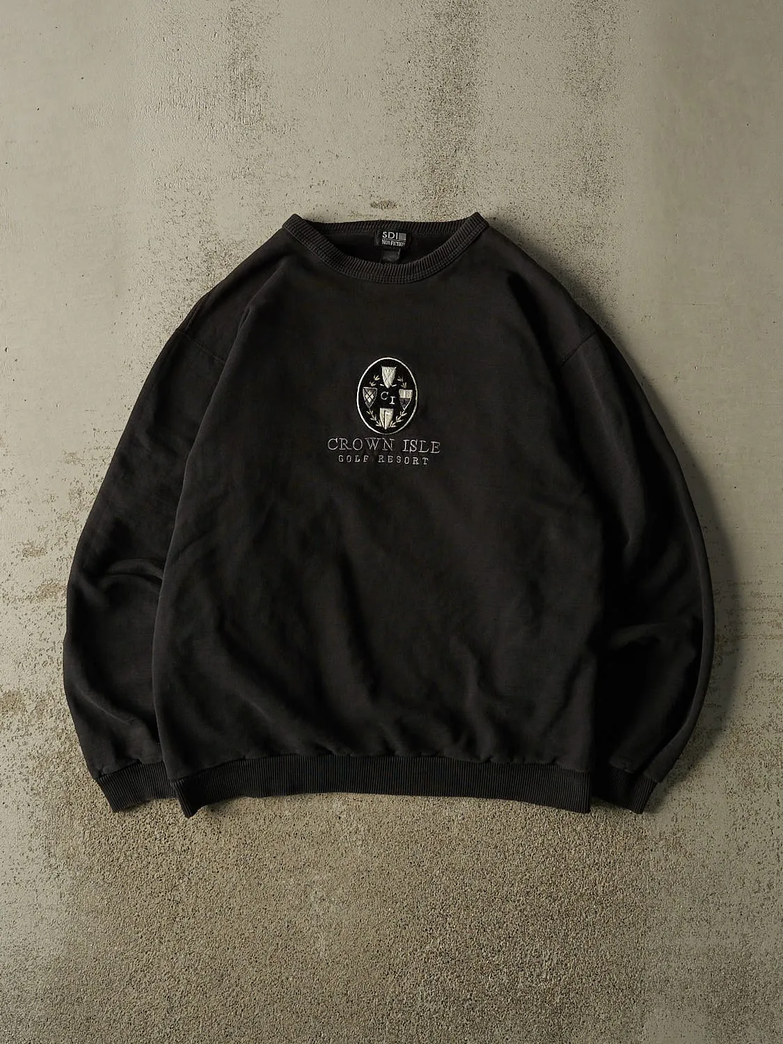 Vintage 90s Faded Black Crown Isle Golf Resort Crewneck (XL) sold by Rebalance Vintage