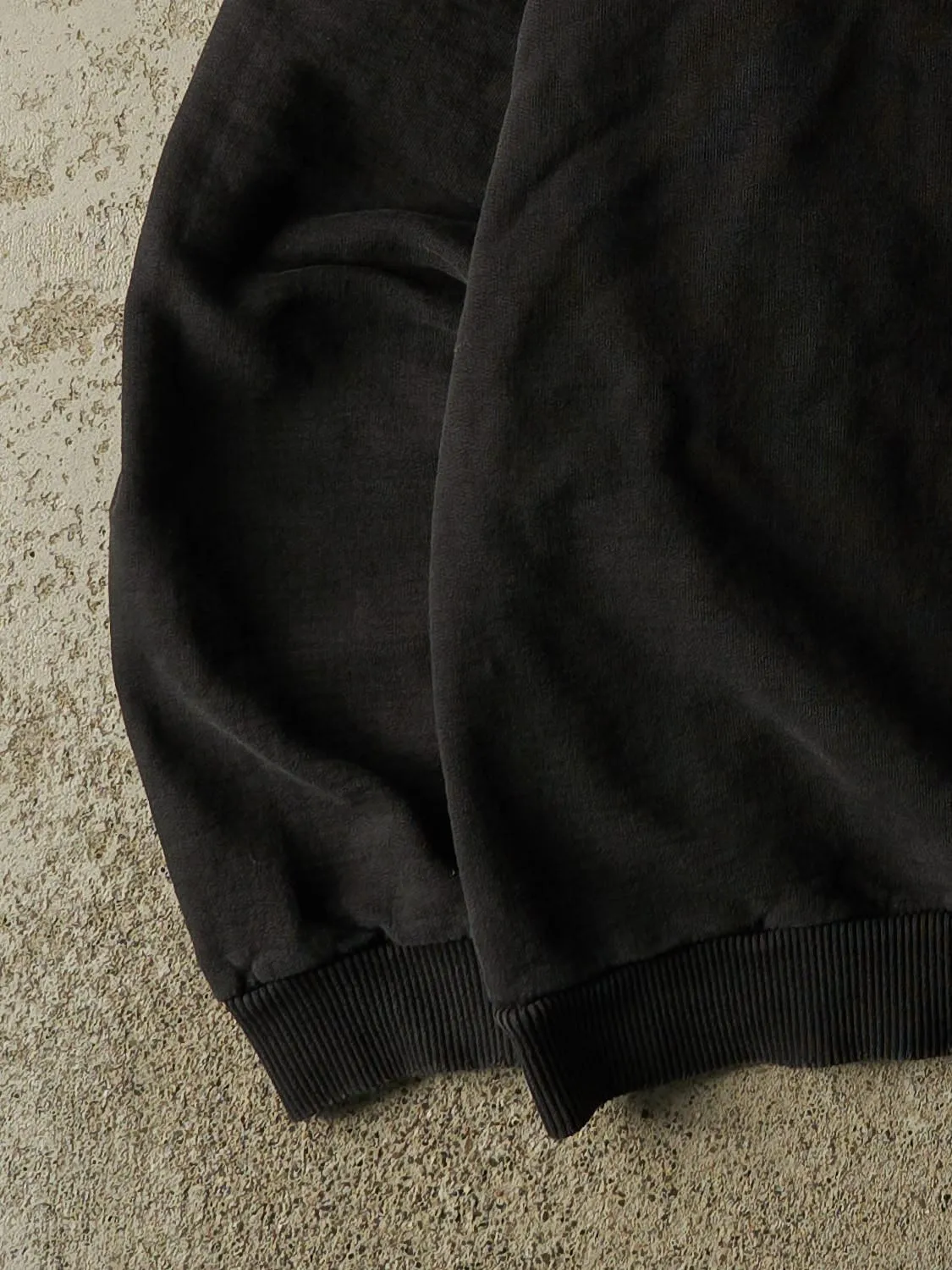 Vintage 90s Faded Black Crown Isle Golf Resort Crewneck (XL) sold by Rebalance Vintage product image thumbnail 3