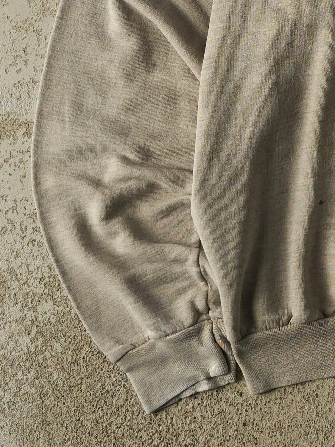 Vintage 90s Grey Fort Worth Texas Stockyards Crewneck (XL) sold by Rebalance Vintage product image thumbnail 3