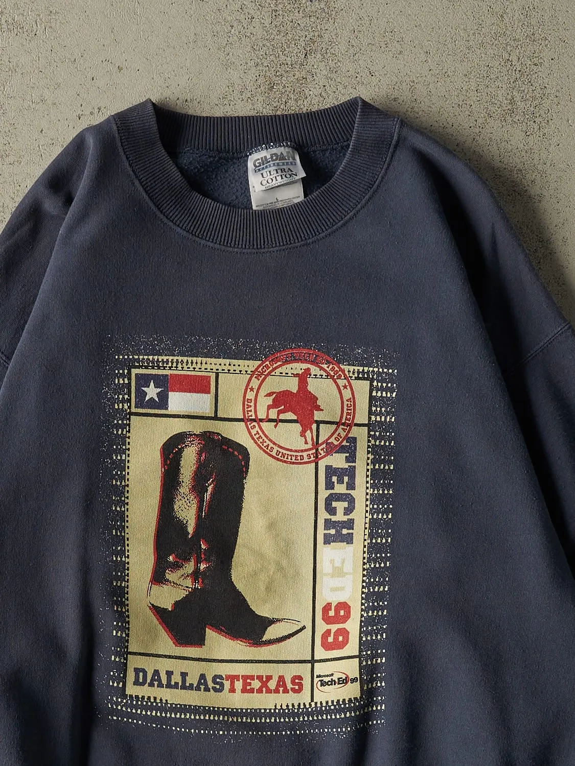 Vintage 90s Blue Microsoft Tech Ed 99' Dallas Crewneck (L/XL) sold by Rebalance Vintage product image thumbnail 2