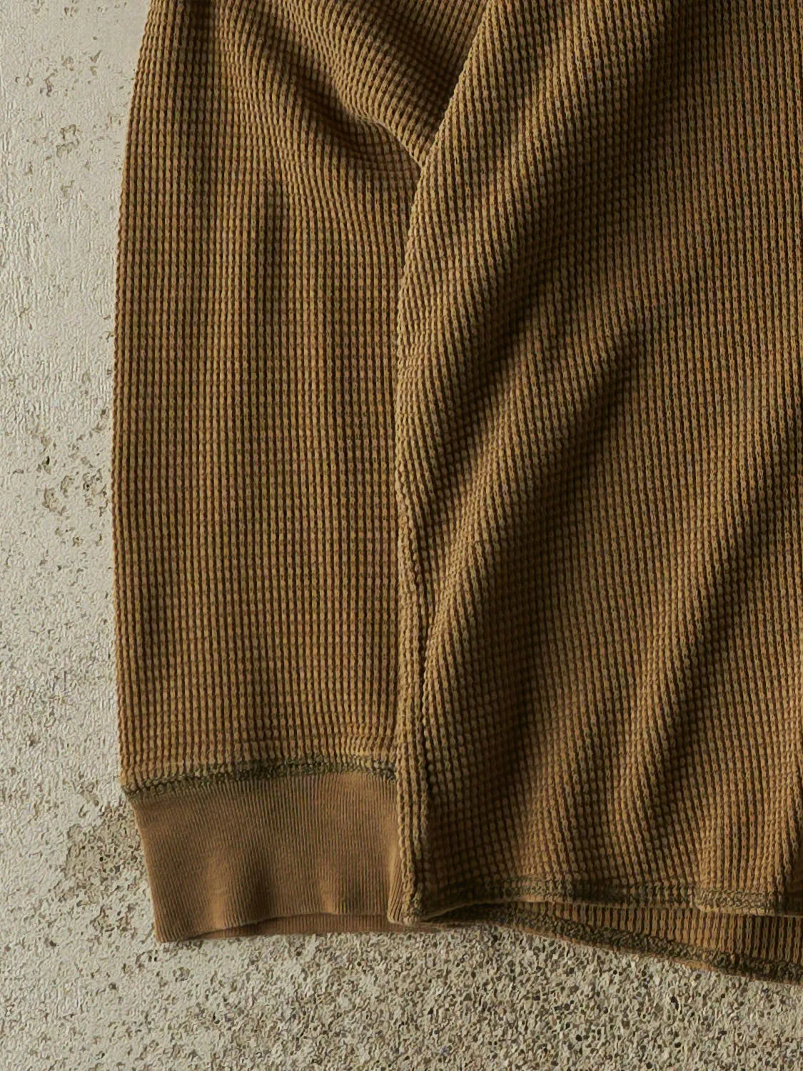 Vintage Y2K Sun Faded Green Eddie Bauer Thermal Long Sleeve (XL/XXL) sold by Rebalance Vintage product image thumbnail 3