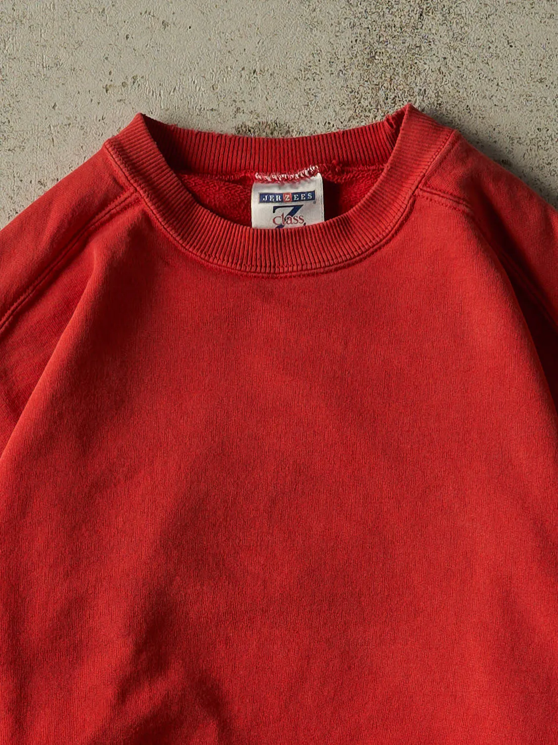 Vintage Y2K Red Blank Crewneck (M/L) sold by Rebalance Vintage product image thumbnail 2