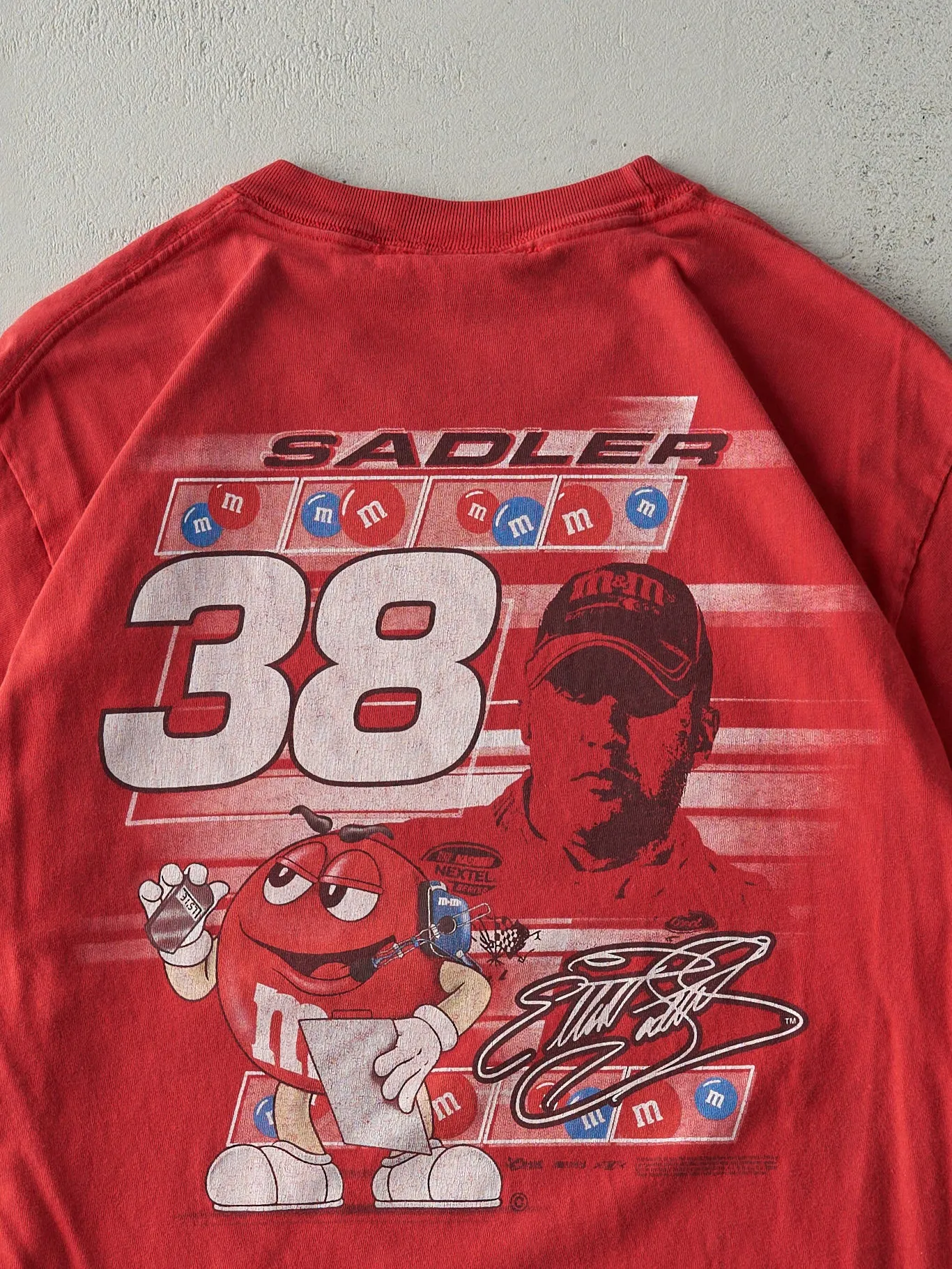 Vintage 03' Red Elliott Sadler M&M's Nascar Racing Tee (S) sold by Rebalance Vintage product image thumbnail 4