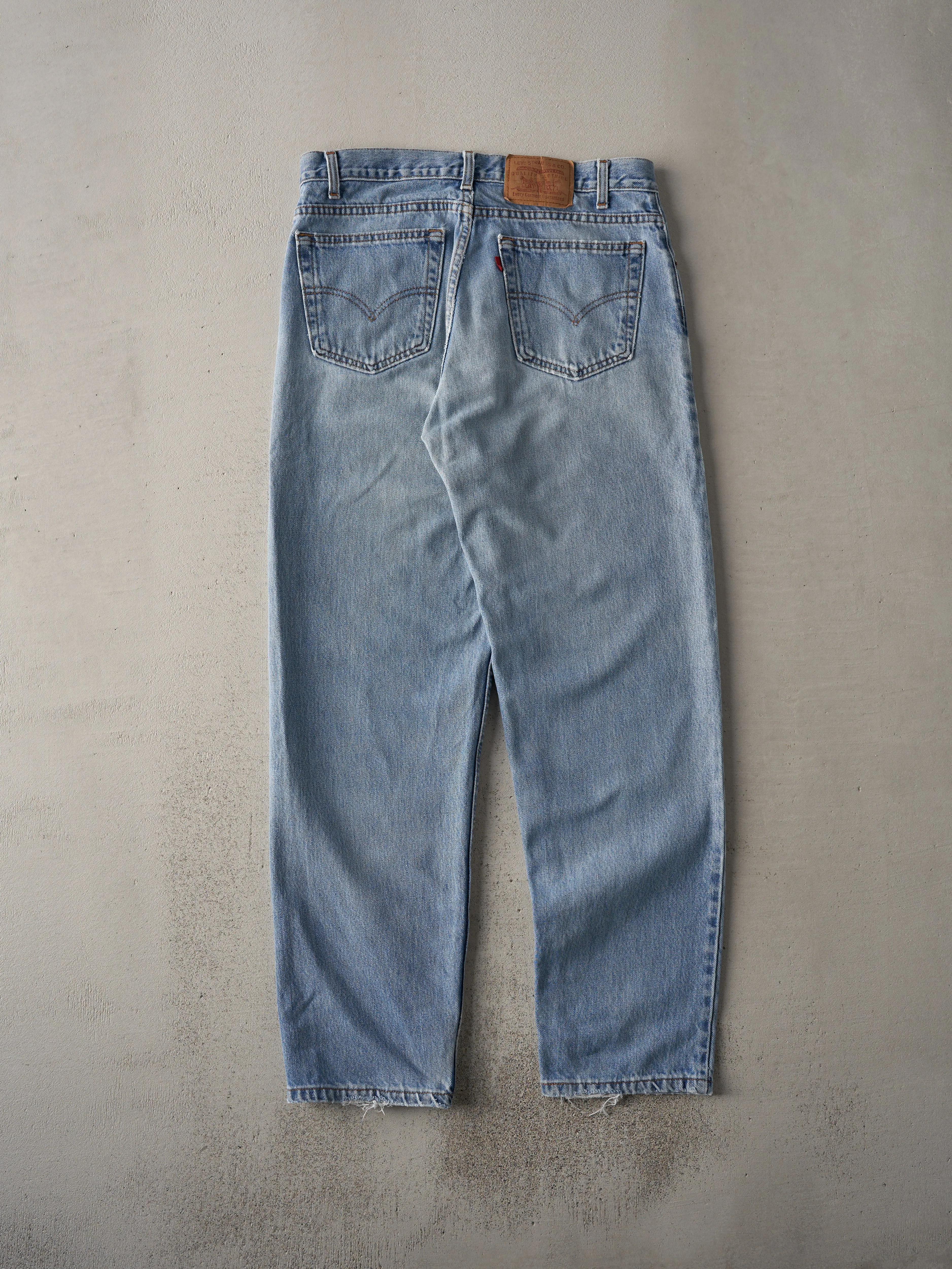 Vintage 90s Light Wash Levi's 550 Jeans (33x30.5) sold by Rebalance Vintage product image thumbnail 2