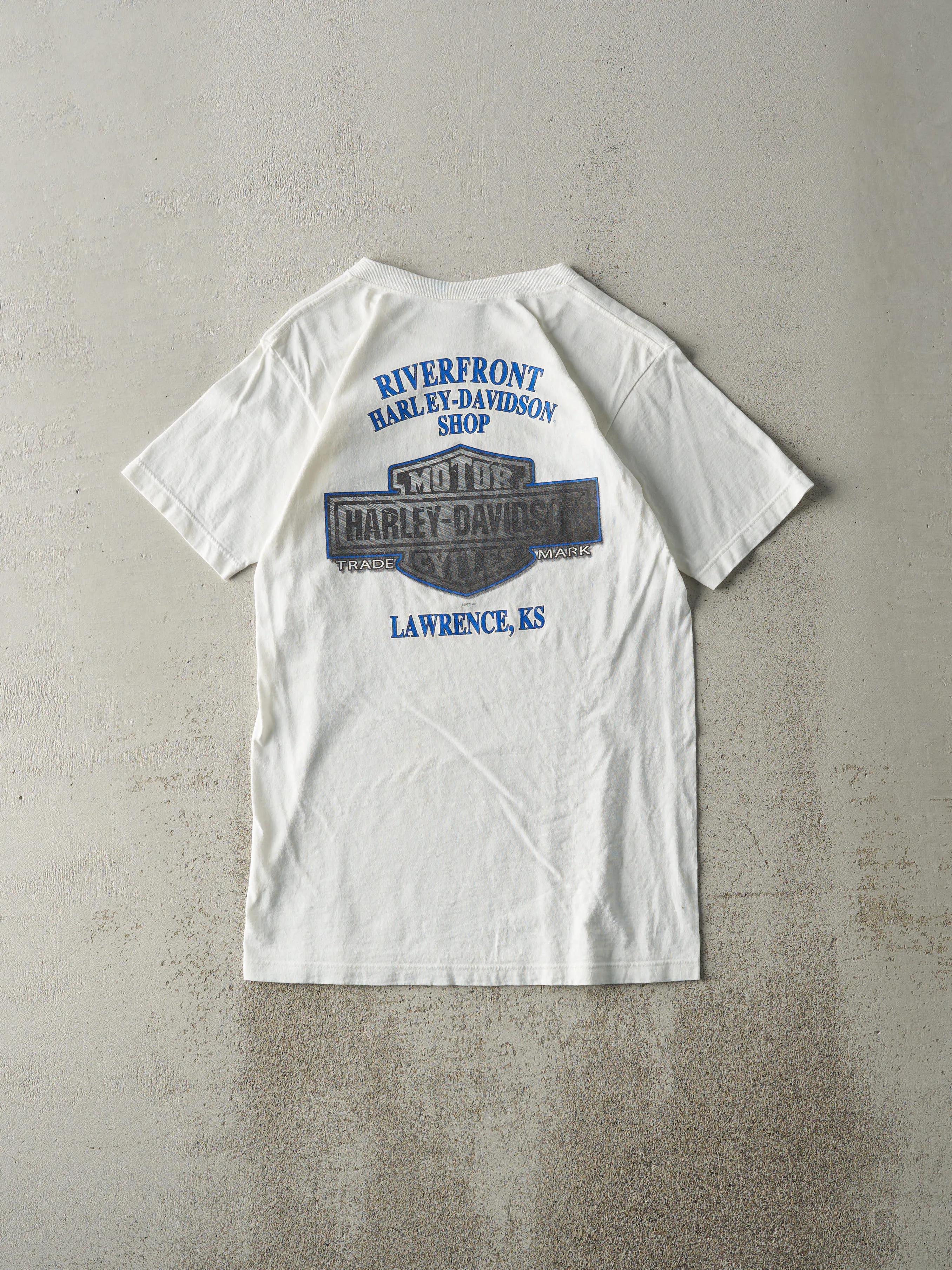 Vintage 07' White Lawrence, KS Harley Davidson Tee (XS/S) sold by Rebalance Vintage product image thumbnail 2