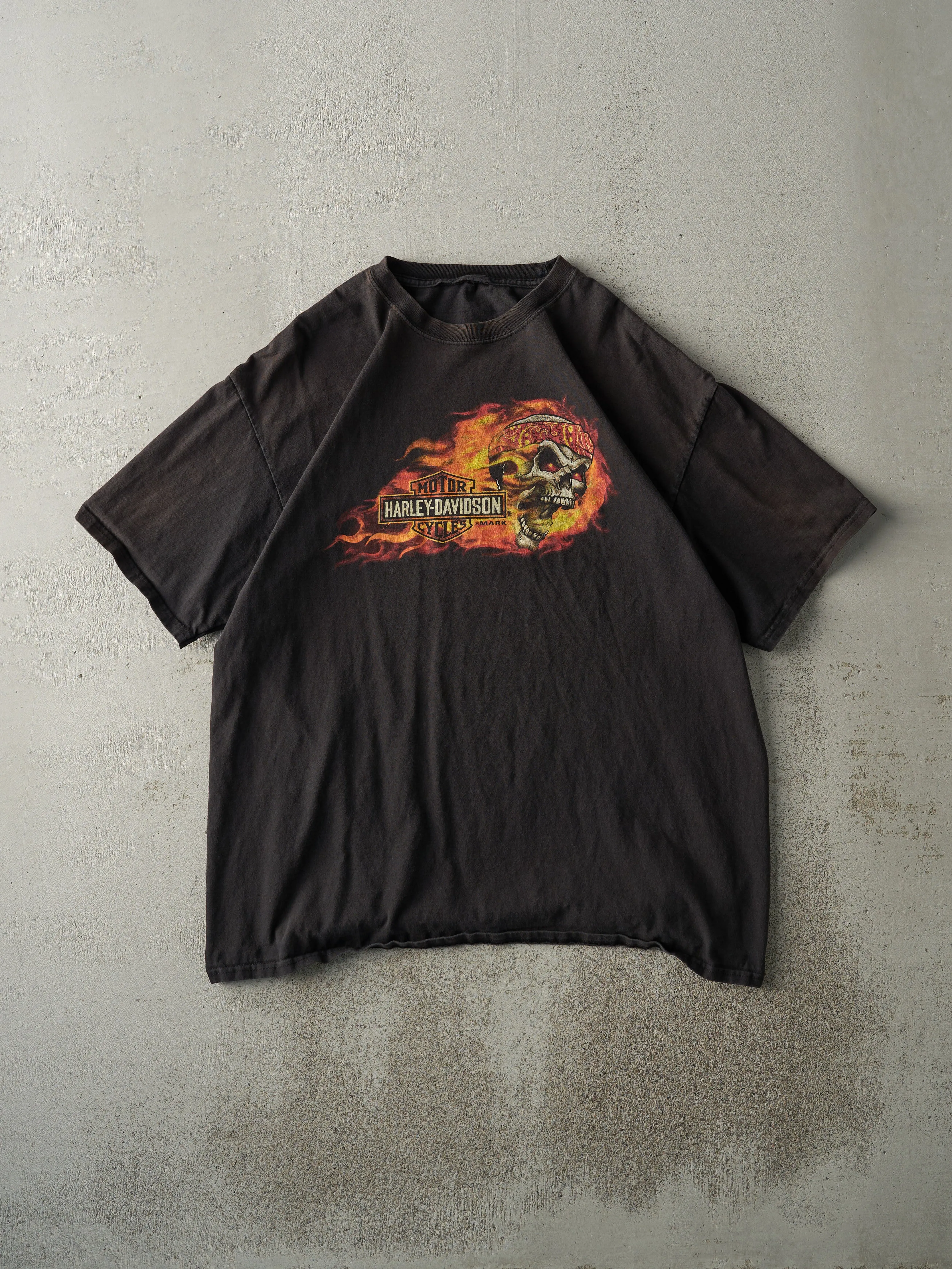 17' Black Windsor Ontario Harley Davidson Tee (L) sold by Rebalance Vintage