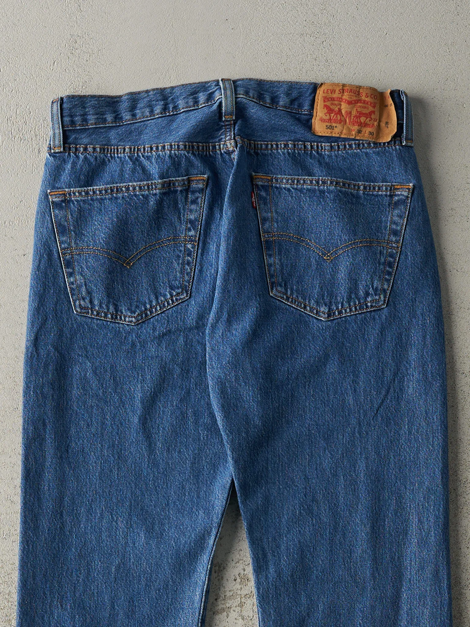 Vintage Y2K Dark Wash Levi's 501 Jeans (33x29) sold by Rebalance Vintage product image thumbnail 4