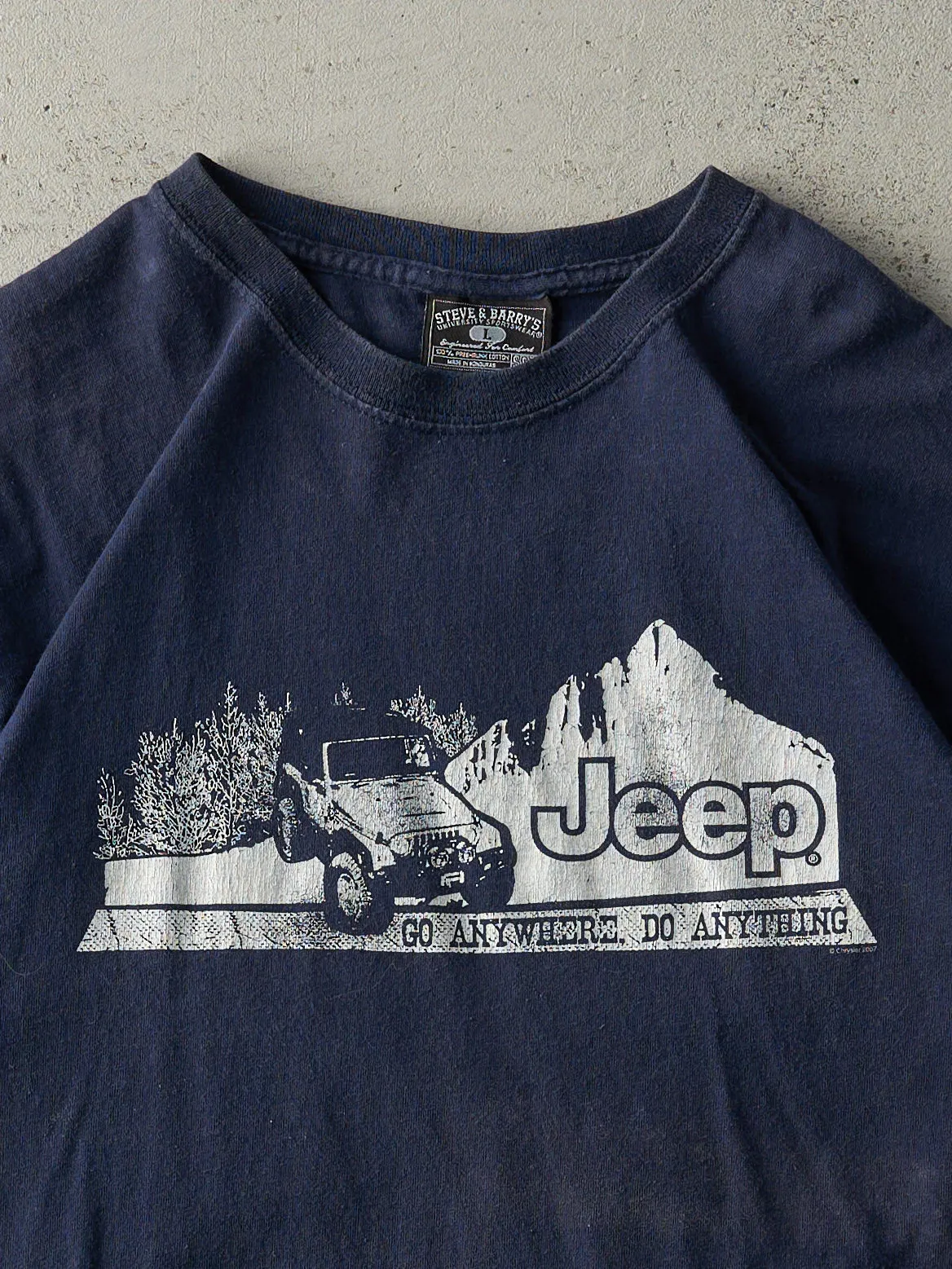 Vintage 07' Navy Blue Jeep Tee (M) sold by Rebalance Vintage product image thumbnail 2