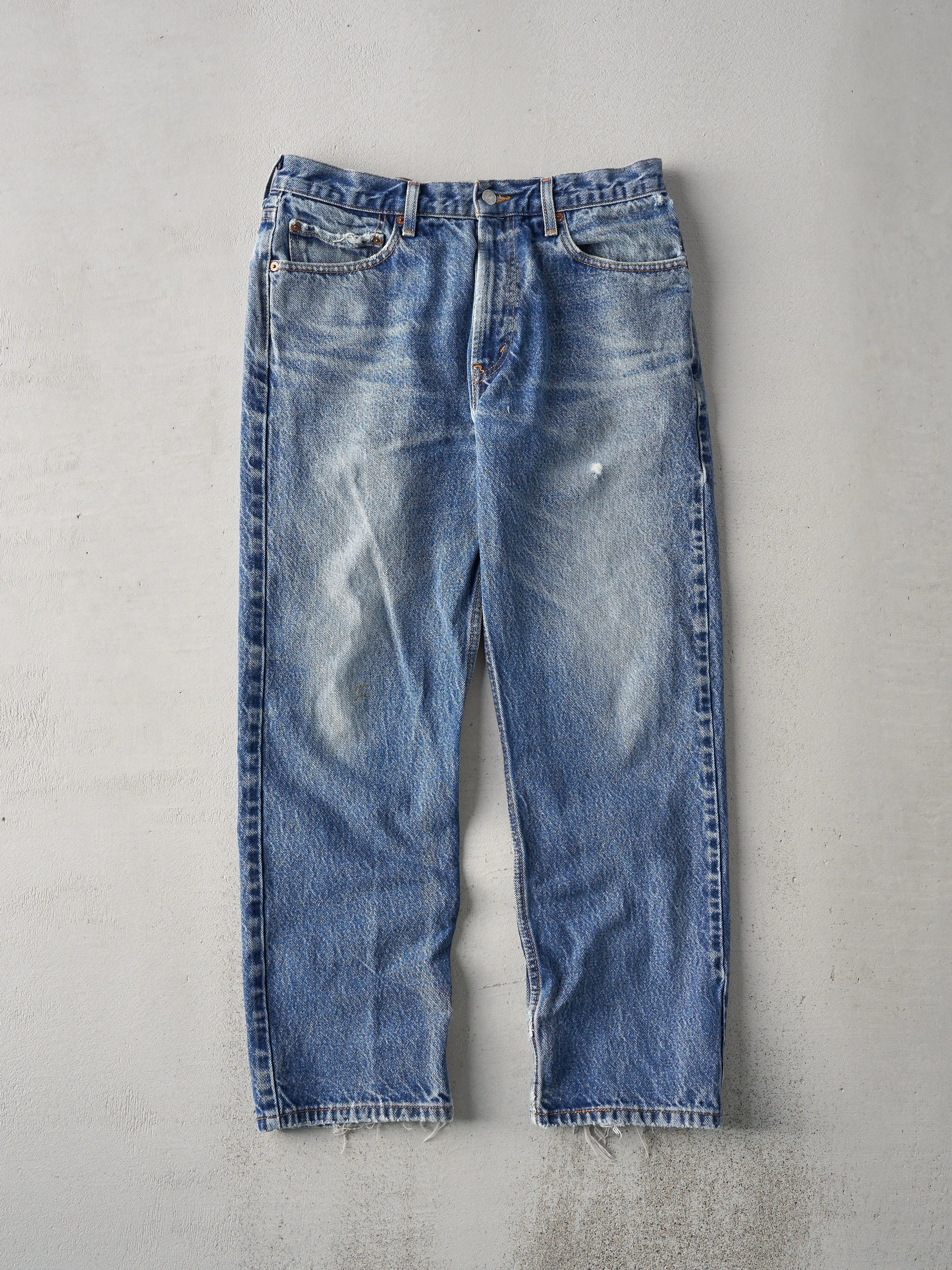 Vintage 90s Mid Wash Levis 505 Regular Fit Jeans (32x28) sold by Rebalance Vintage