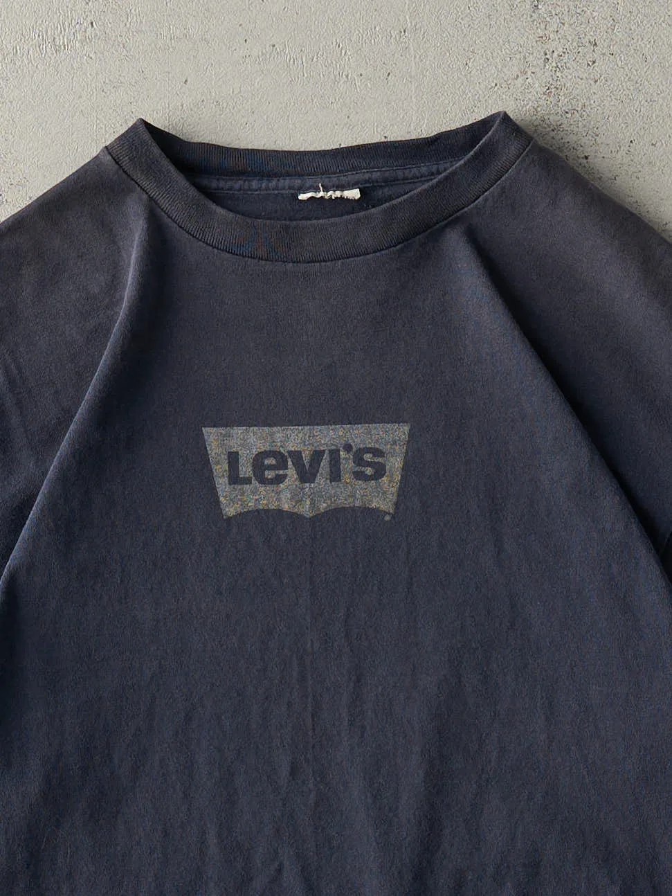 Vintage 90s Navy Blue Levi's Single Stitch Tee (M) sold by Rebalance Vintage product image thumbnail 2