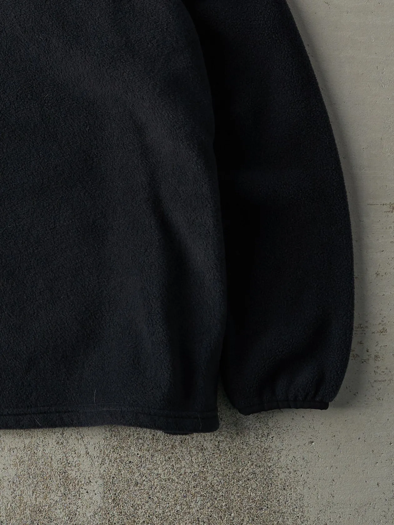 Vintage Y2K Black Columbia Quarter Button Fleece Sweater (L) sold by Rebalance Vintage product image thumbnail 4