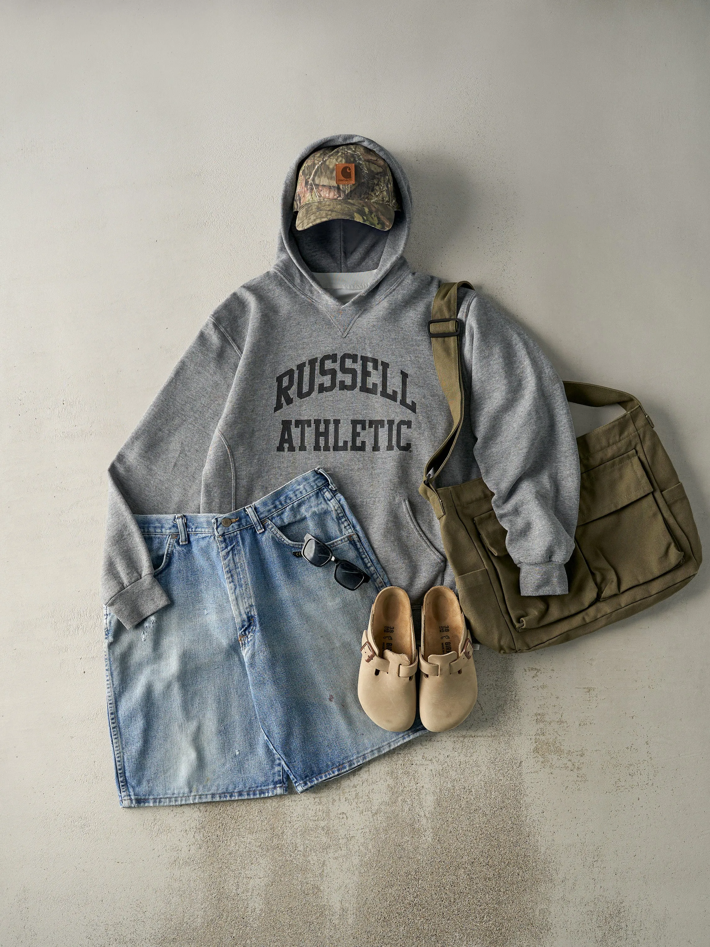 Vintage Y2K Grey Russell Athletic Hoodie (L) sold by Rebalance Vintage product image thumbnail 2