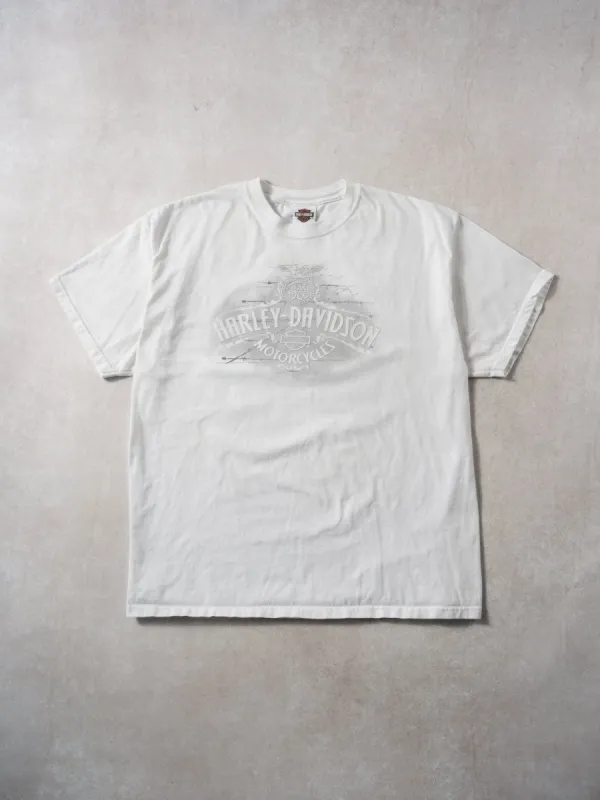 Vintage 08' White Harley Davdison Waukon Lowa Graphic Tee (L) sold by Rebalance Vintage