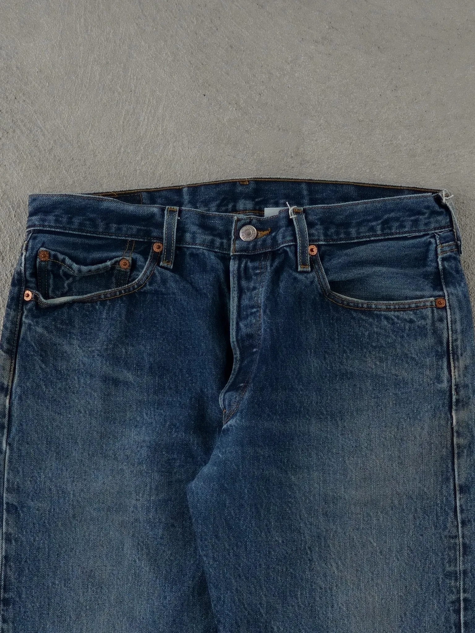 Vintage 90s Dark Blue Levi's 501 Denim Jeans (34x30) sold by Rebalance Vintage product image thumbnail 3