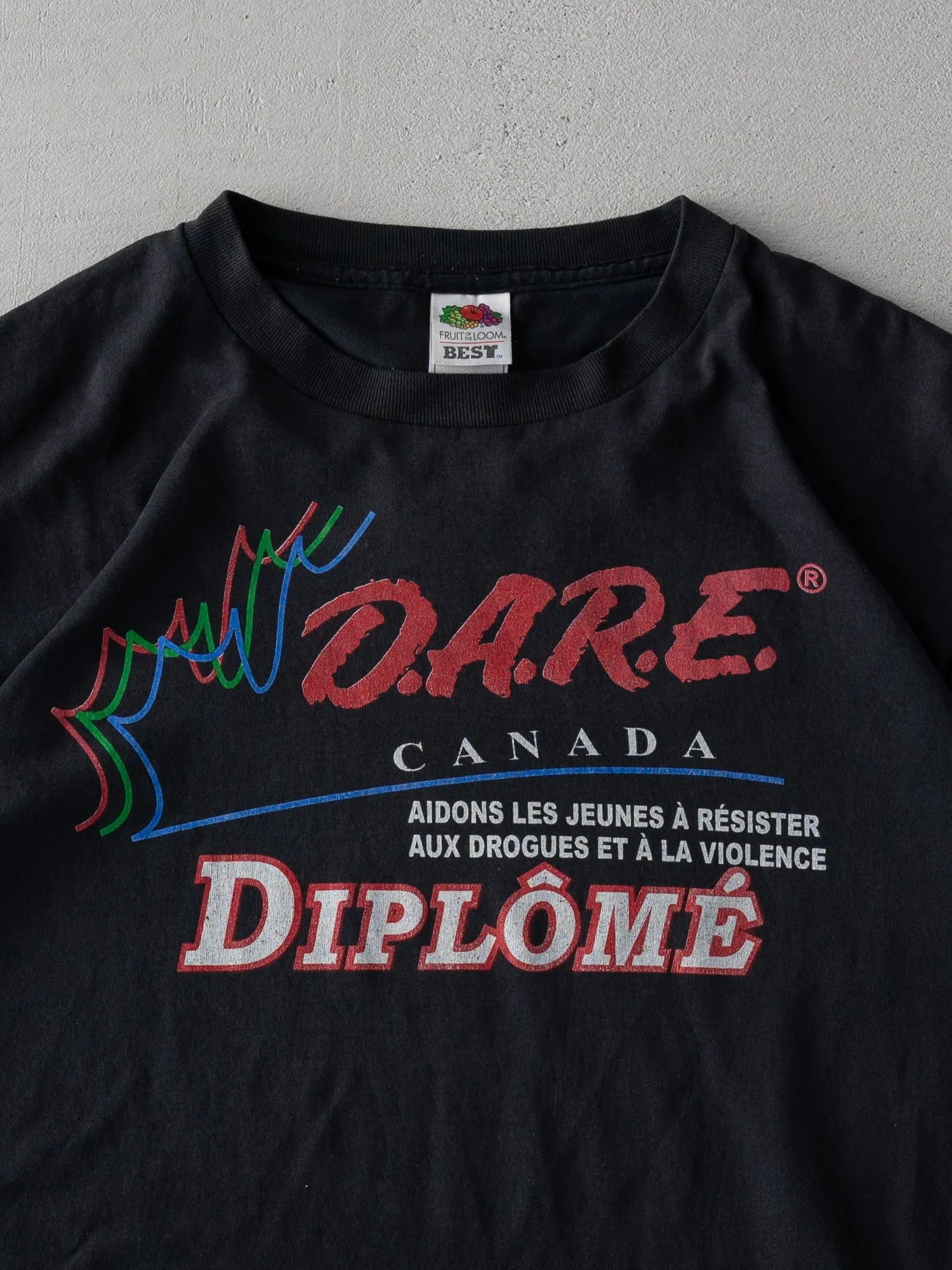 Vintage 90s D.A.R.E French Canada Graphic Tee (M/L) sold by Rebalance Vintage product image thumbnail 2