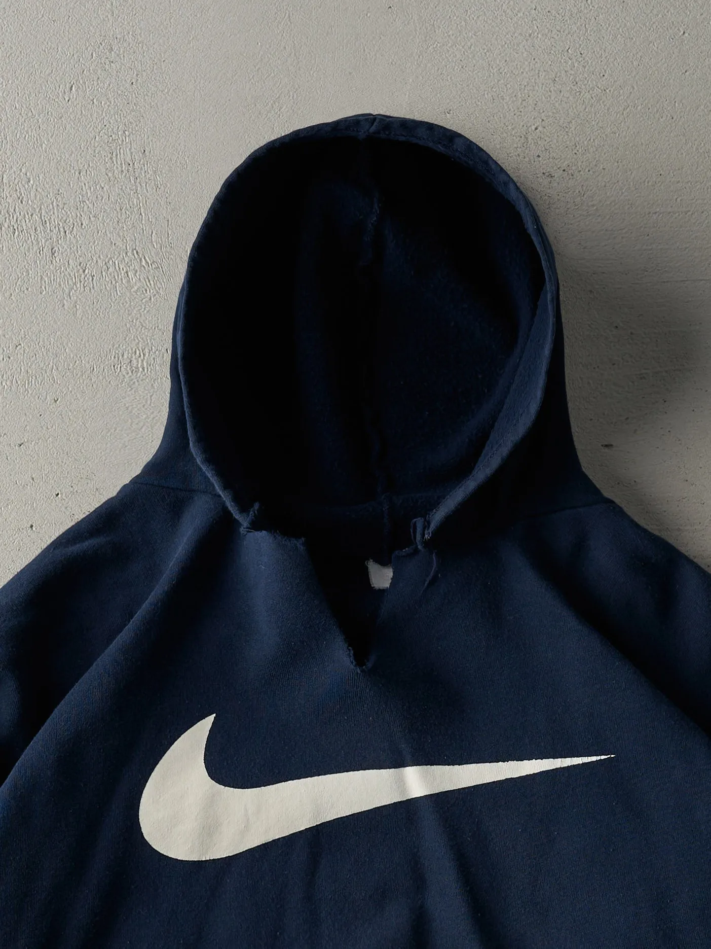 Vintage 90s Navy Blue Nike Big Swoosh Wide Hoodie (M) sold by Rebalance Vintage product image thumbnail 2