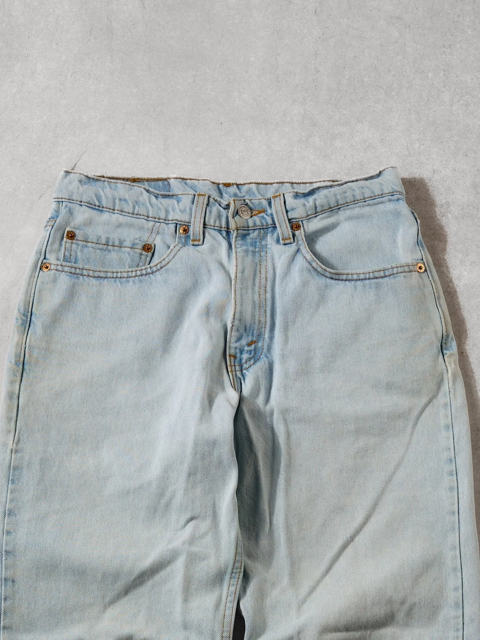 Vintage 90s Light Blue Levi's 550 Denim Jeans (30x30) sold by Rebalance Vintage product image thumbnail 3