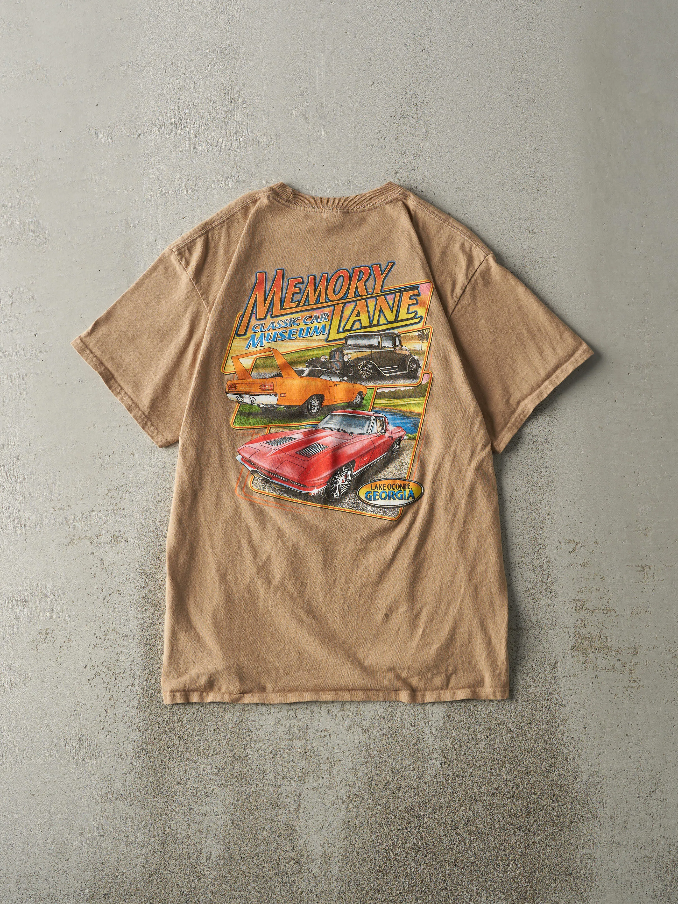 Vintage Y2K Beige Memory Lane Classic Car Museum Tee (M) sold by Rebalance Vintage