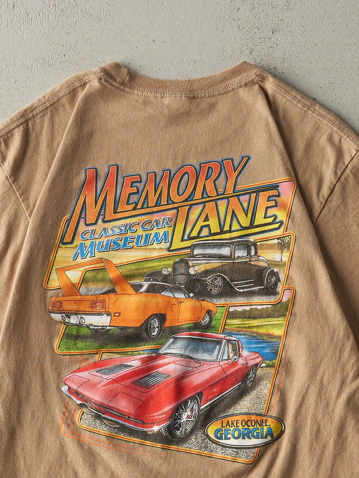 Vintage Y2K Beige Memory Lane Classic Car Museum Tee (M) sold by Rebalance Vintage product image thumbnail 4