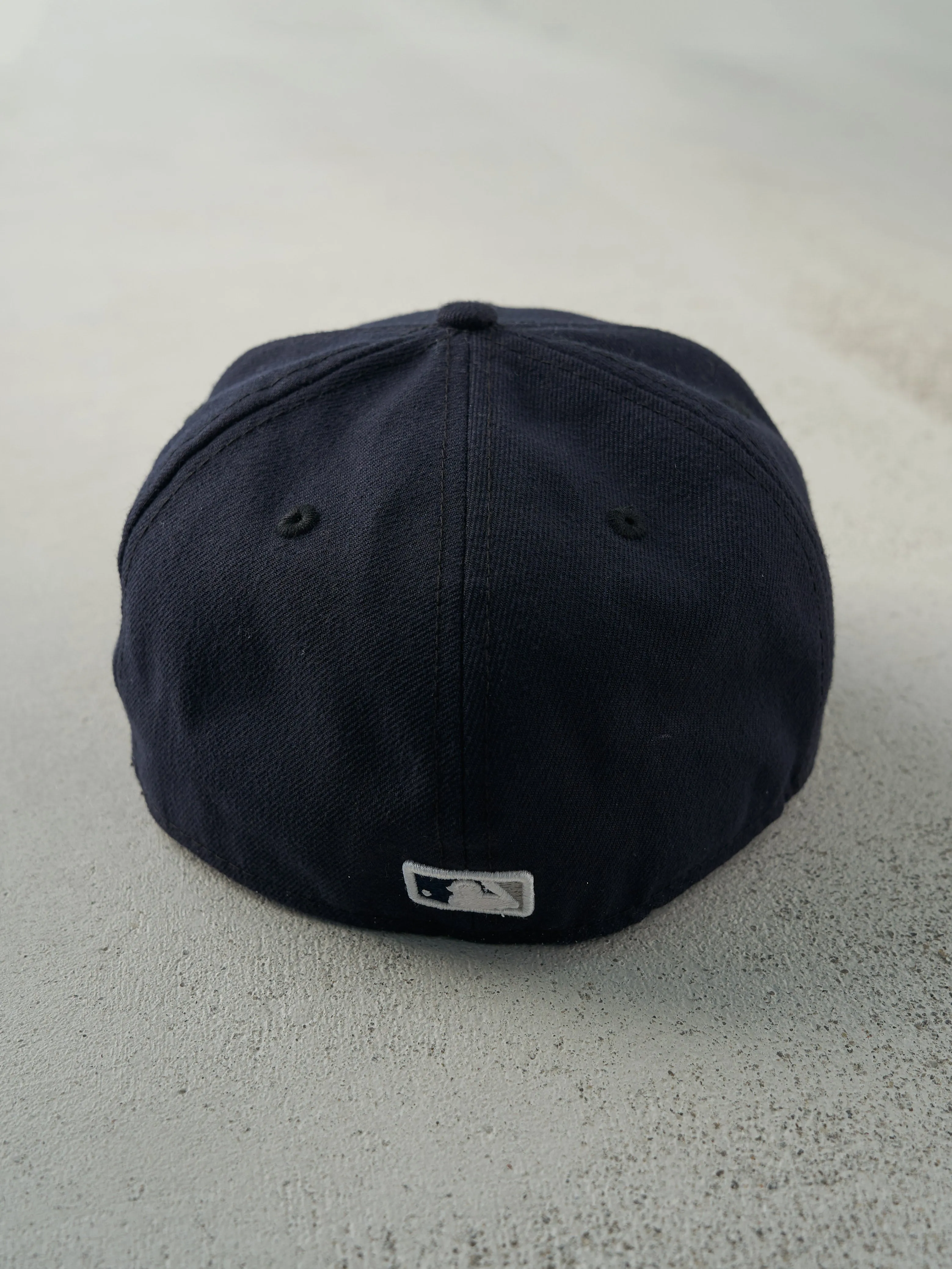 Vintage Y2K Navy Blue 59Fifty Embroidered New York Yankees Fitted Hat (7 1/8) sold by Rebalance Vintage product image thumbnail 3