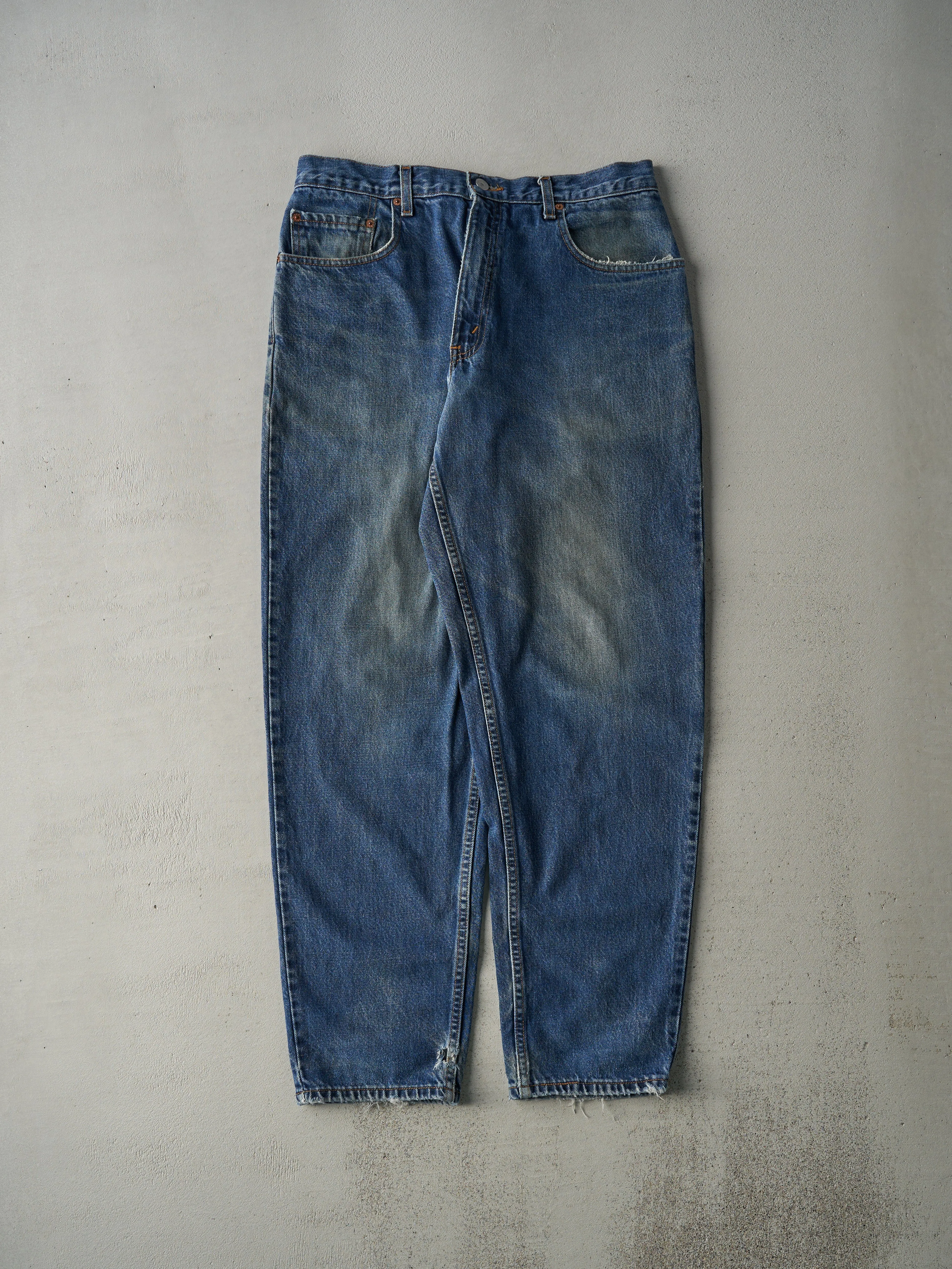 Vintage 90s Dark Wash Levi's 560 Loose Fit Jeans (33x31) sold by Rebalance Vintage