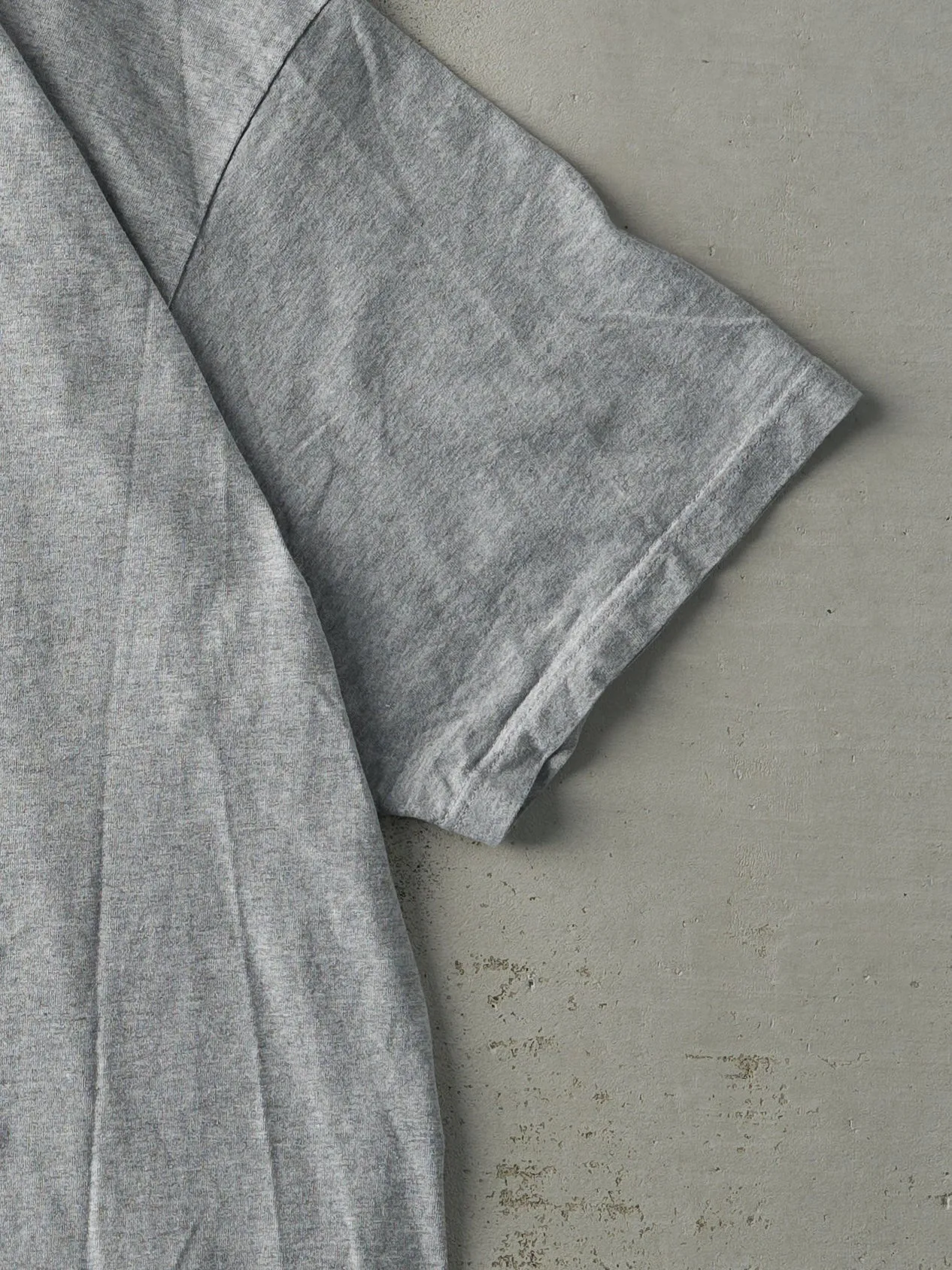 Vintage Y2K Grey Dallas Cowboys Tee (XL/XXL) sold by Rebalance Vintage product image thumbnail 3