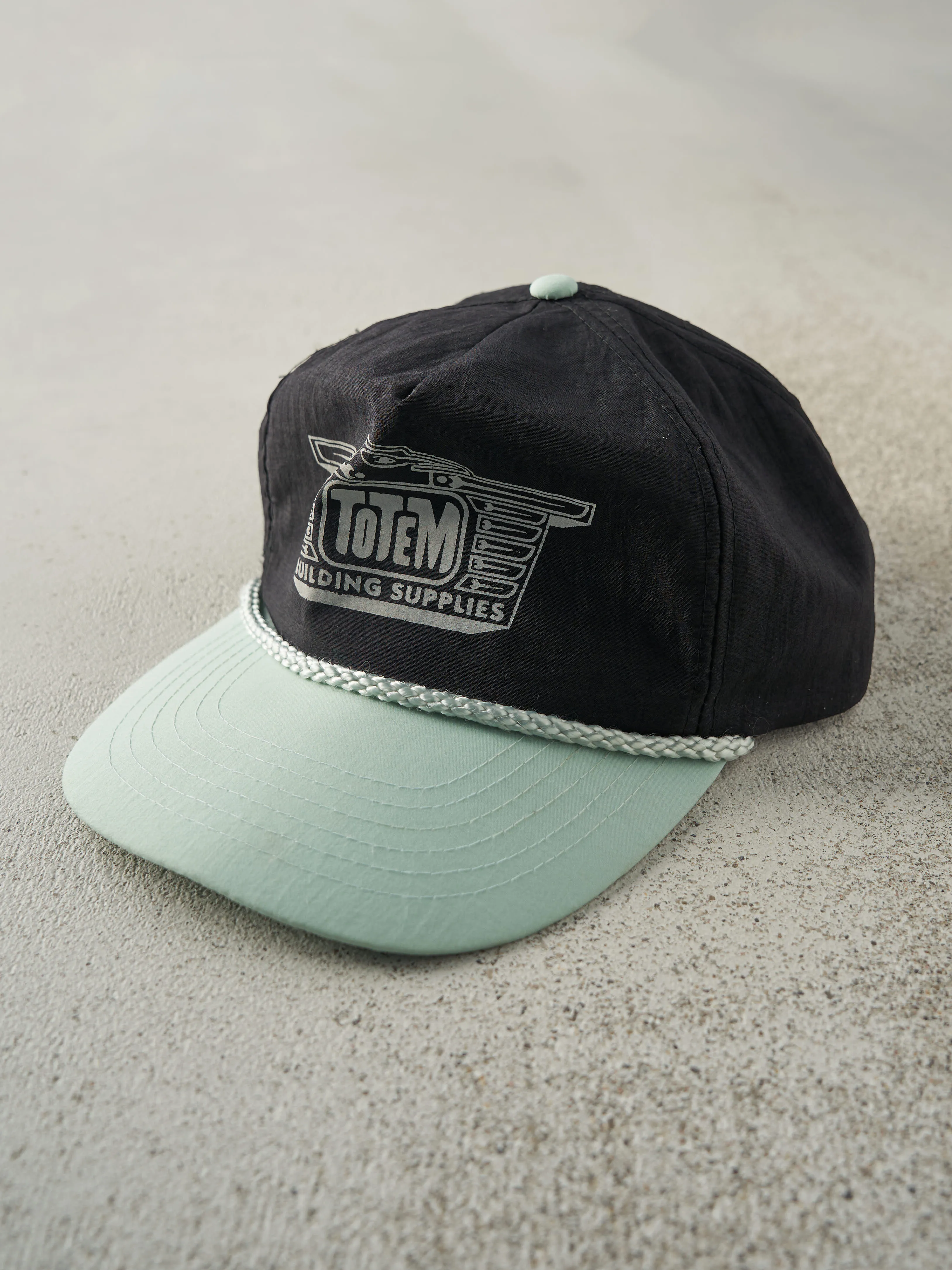 Vintage 90s Black & Grey Totem Building Supplies Snapback Hat sold by Rebalance Vintage product image thumbnail 2