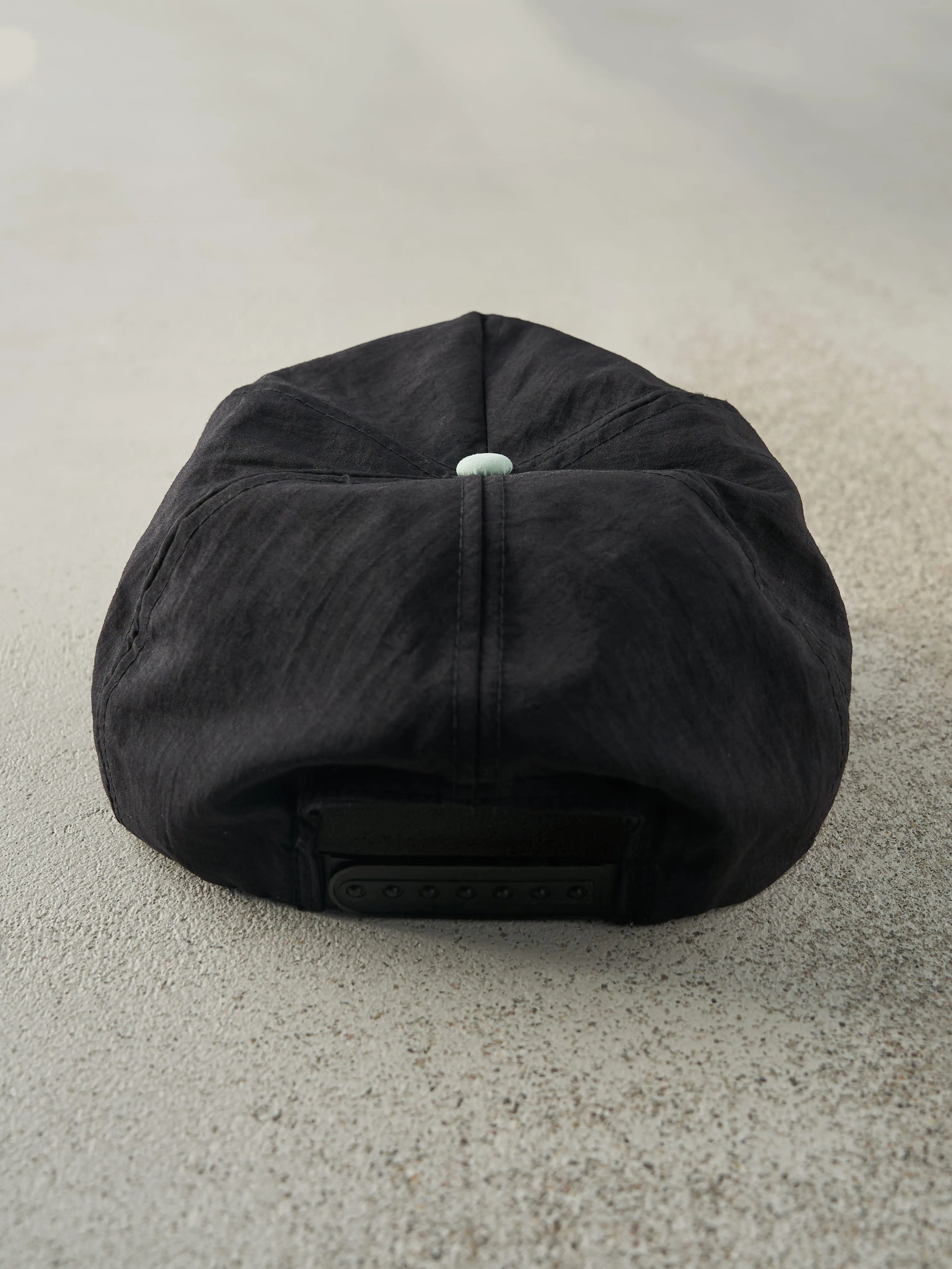 Vintage 90s Black & Grey Totem Building Supplies Snapback Hat sold by Rebalance Vintage product image thumbnail 3