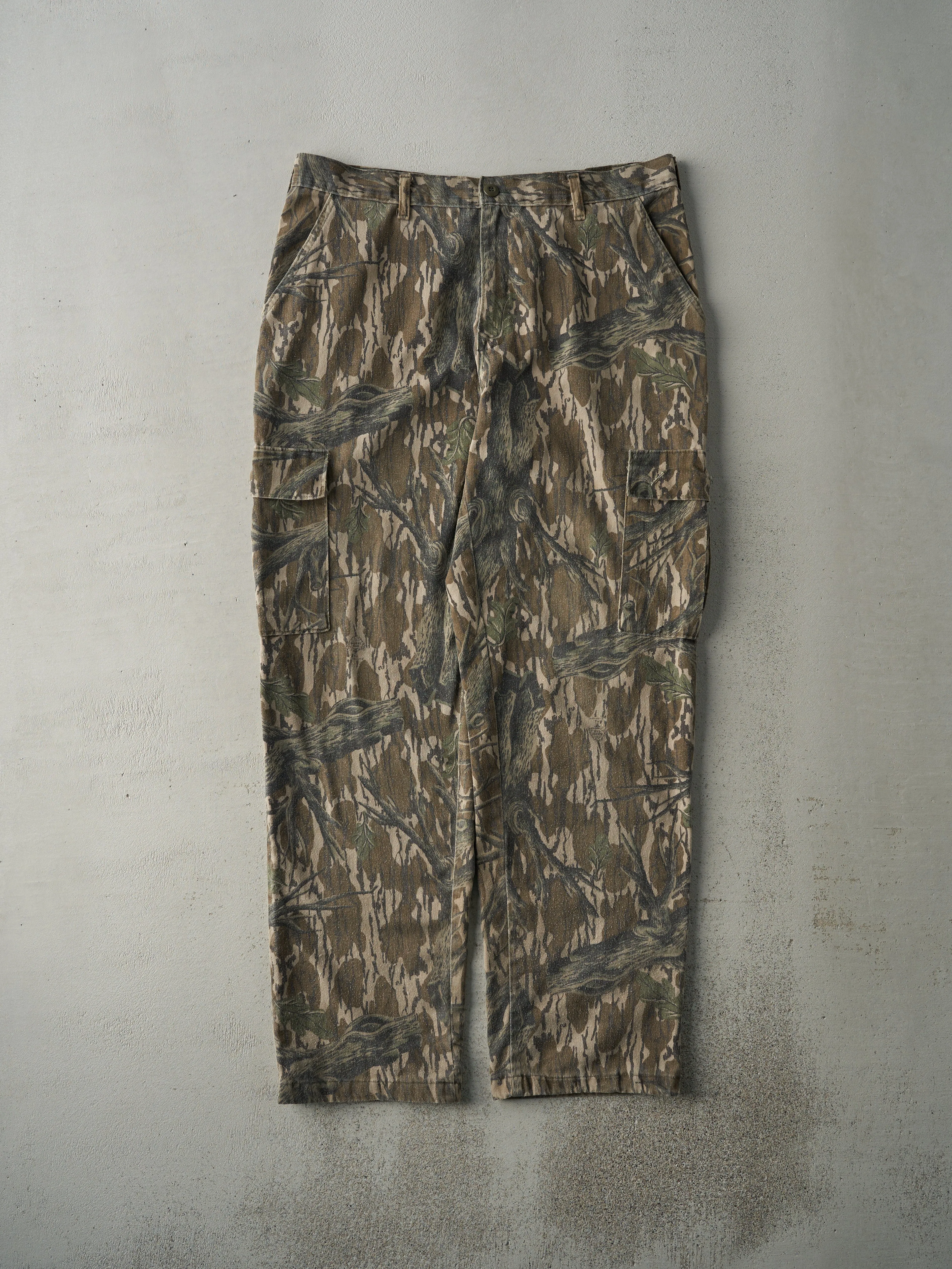Vintage 90s Brown Simmons x Mossy Oak Camo Light Weight Cargo Pants (37x33) sold by Rebalance Vintage