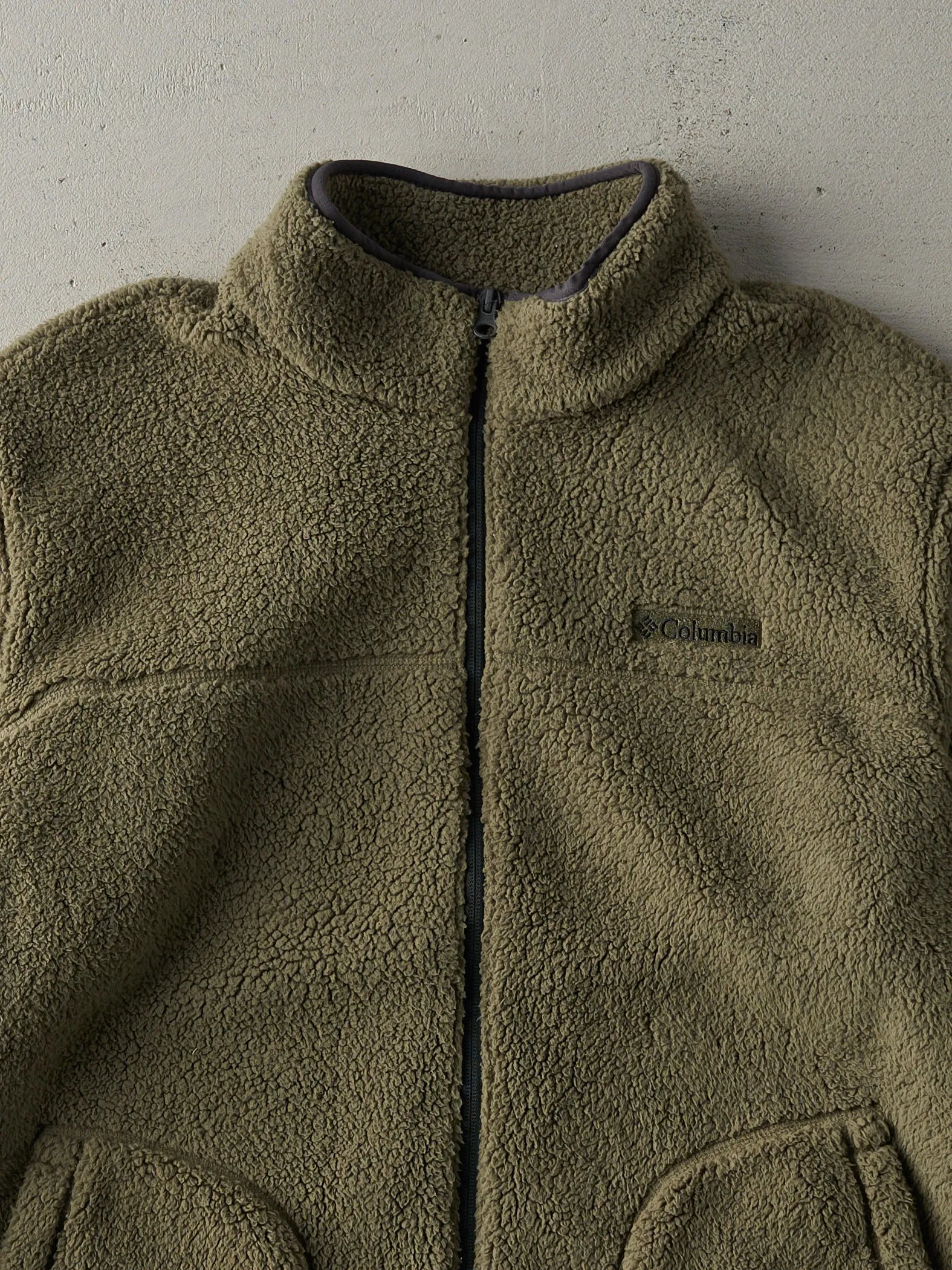Vintage Y2K Green Columbia Deep Pile Fleece Sweater (L) sold by Rebalance Vintage product image thumbnail 2