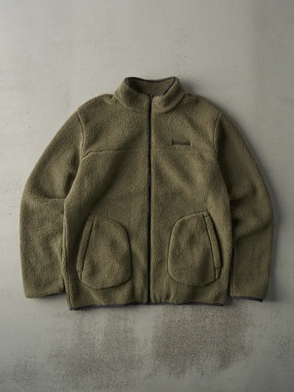 Vintage Y2K Green Columbia Deep Pile Fleece Sweater (L) sold by Rebalance Vintage