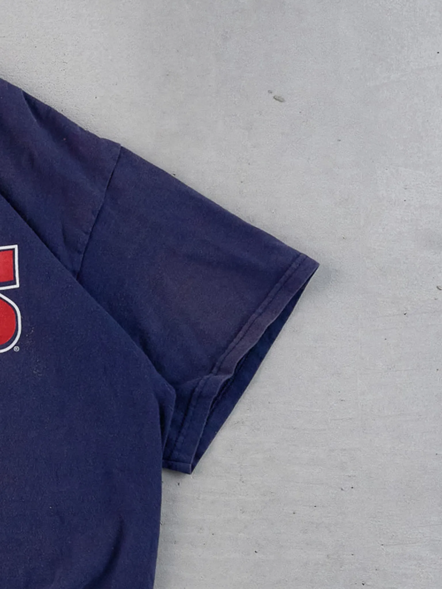 Vintage 07' Navy Blue Minnesota Twins Graphic Tee (M) sold by Rebalance Vintage product image thumbnail 3
