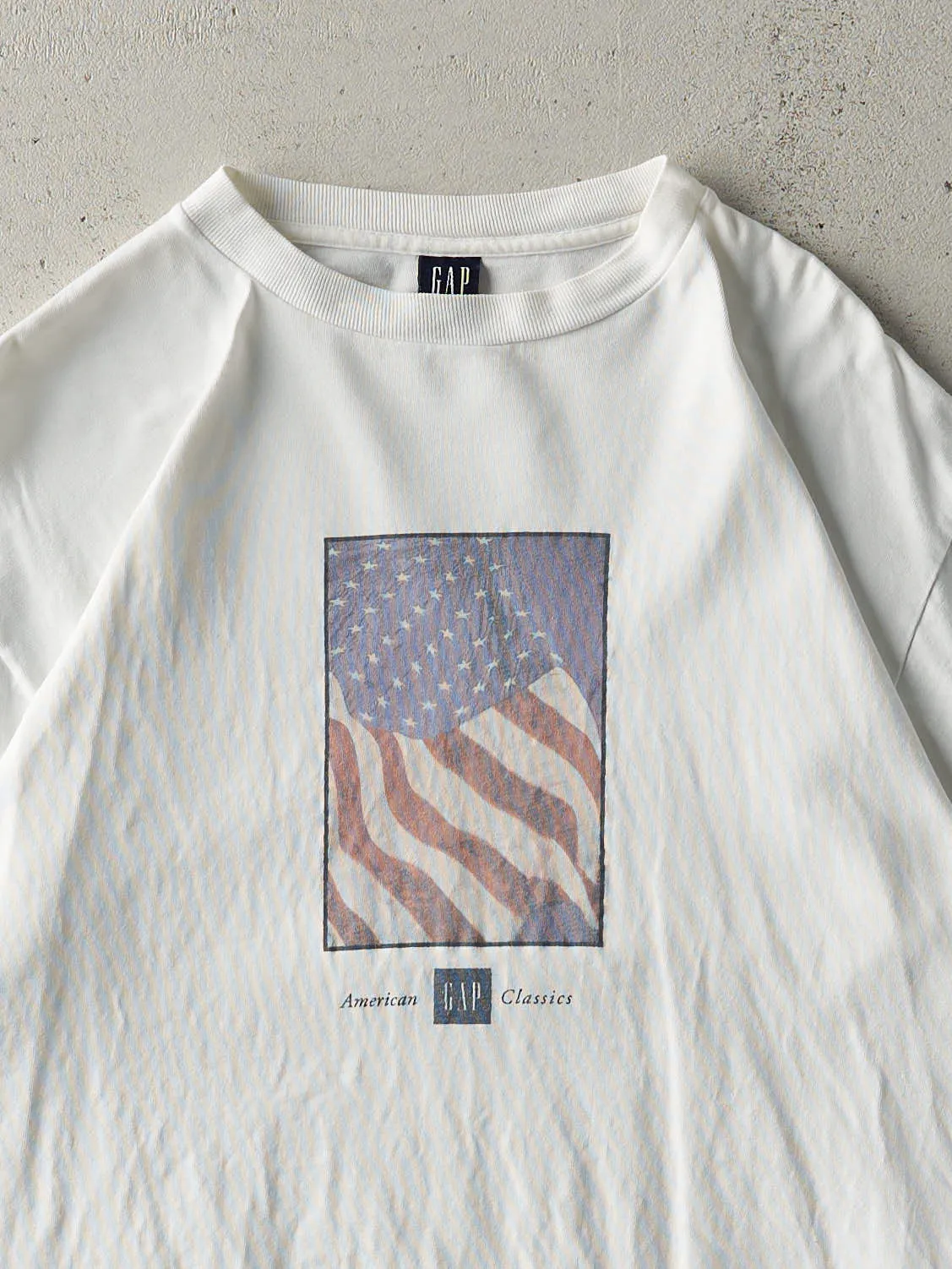 Vintage 90s White Gap US Flag Tee (M) sold by Rebalance Vintage product image thumbnail 2