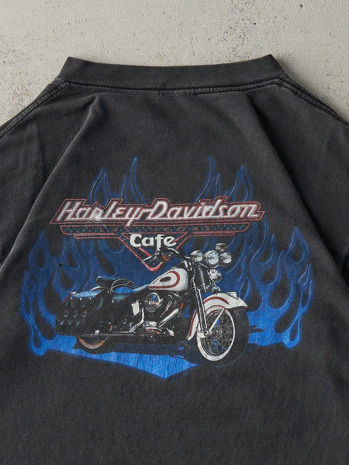 Vintage 98' Black Harley Davidson Cafe Las Vegas Pocket Tee (M/L) sold by Rebalance Vintage product image thumbnail 4