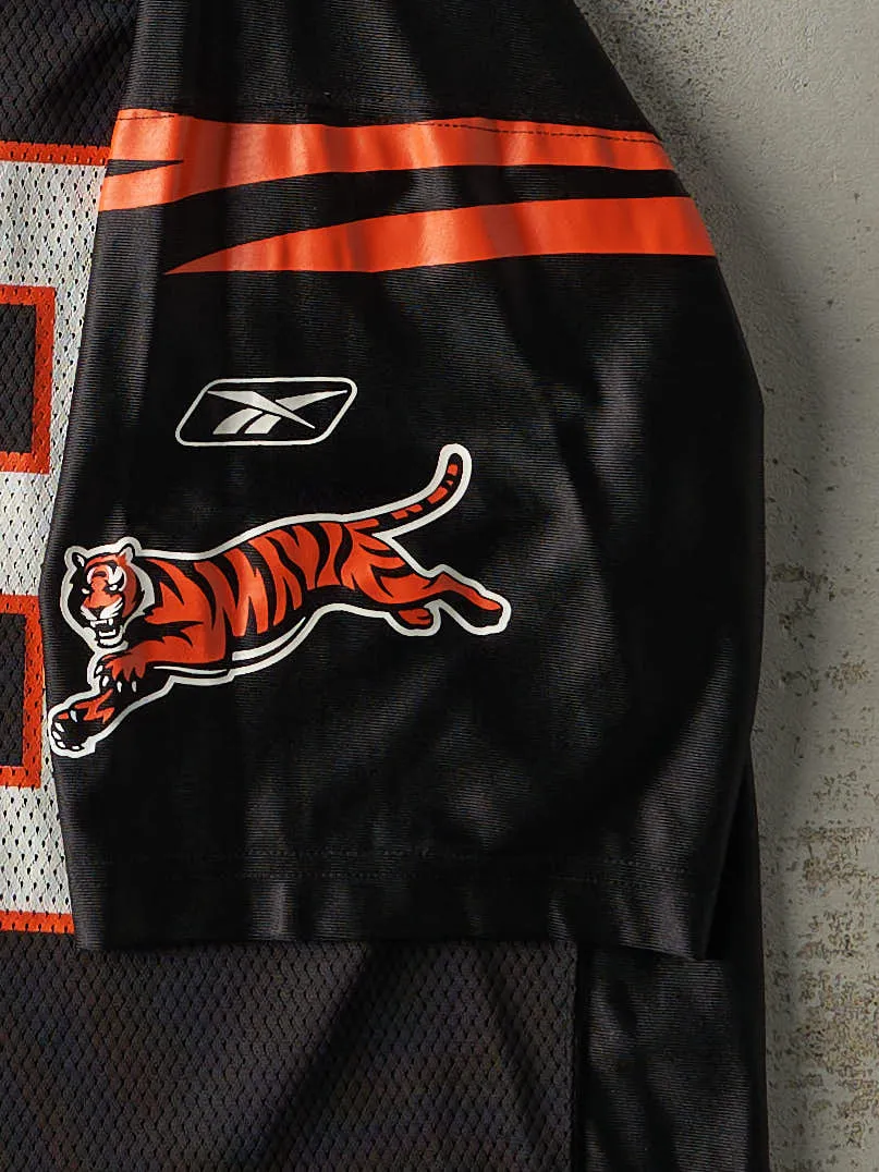 Vintage Y2K Black Cincinnati Bengals #28 Corey Dillon Cropped Jersey (L) sold by Rebalance Vintage product image thumbnail 4