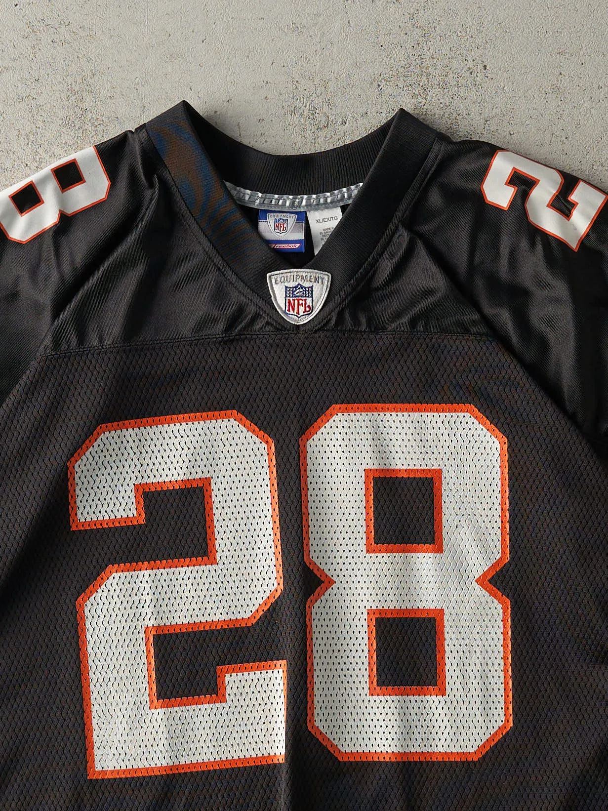 Vintage Y2K Black Cincinnati Bengals #28 Corey Dillon Cropped Jersey (L) sold by Rebalance Vintage product image thumbnail 3