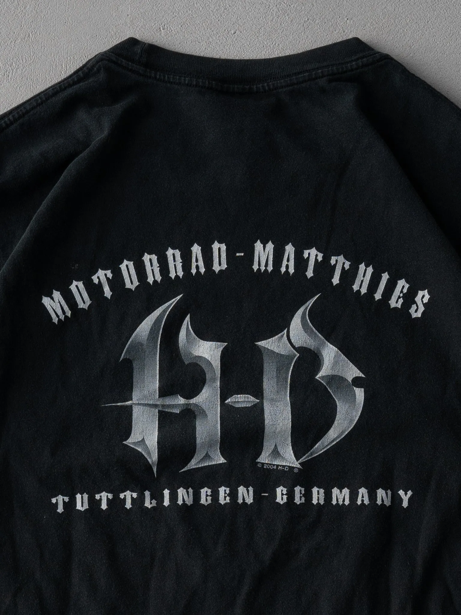 Vintage 04' Black Harley Davidson Tuttlingen Germany Tee (M) sold by Rebalance Vintage product image thumbnail 4