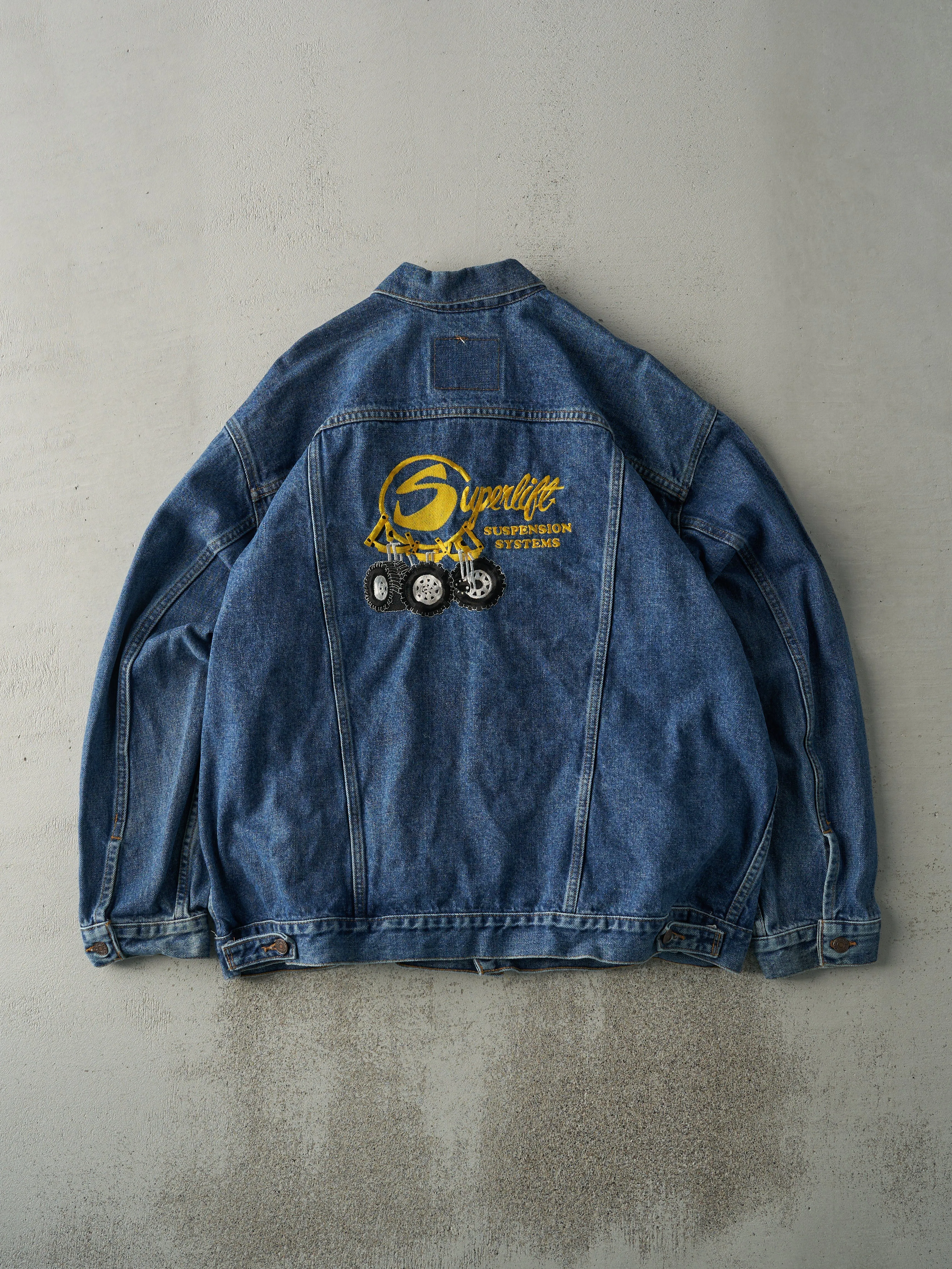Vintage 90s Mid Wash Embroidered Levi's Type 3 Denim Jacket (XL) sold by Rebalance Vintage product image thumbnail 2