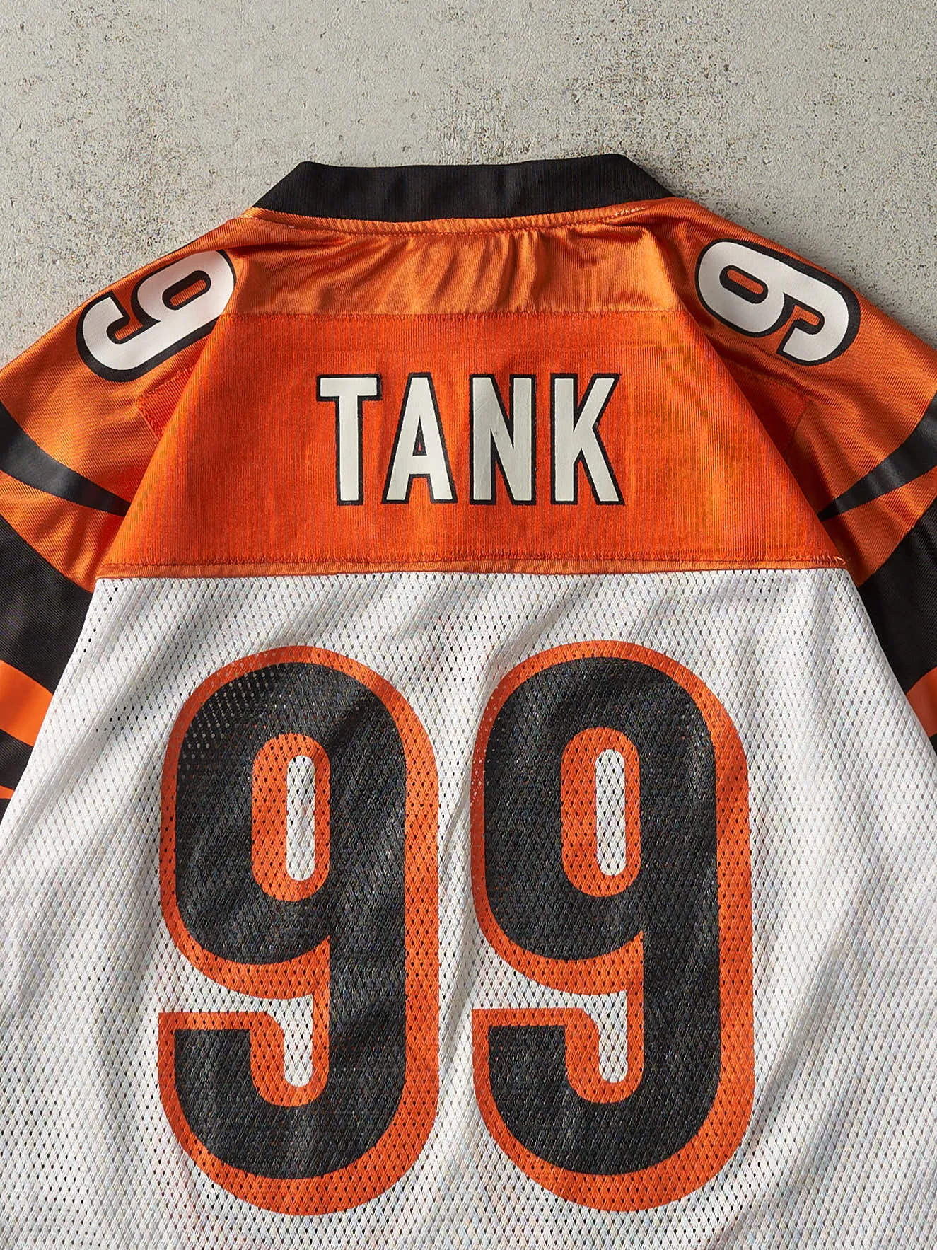 Vintage Y2K White, Black & Orange Cincinnati Bengals #99 Tank Johnson Cropped Football Jersey (M) sold by Rebalance Vintage product image thumbnail 4