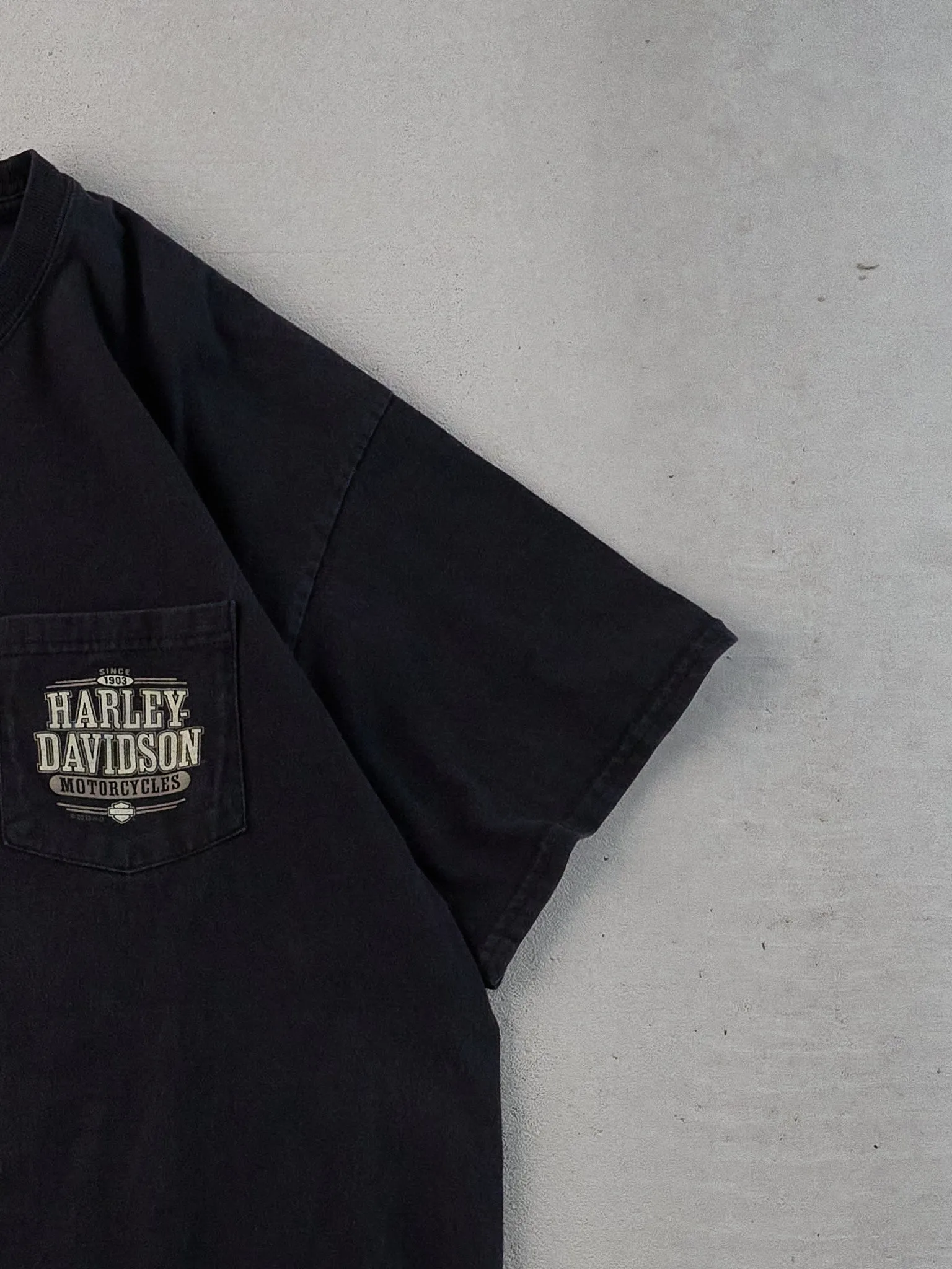 Vintage 04' Black Harley Davidson Virgina Beach Graphic Tee (L) sold by Rebalance Vintage product image thumbnail 5