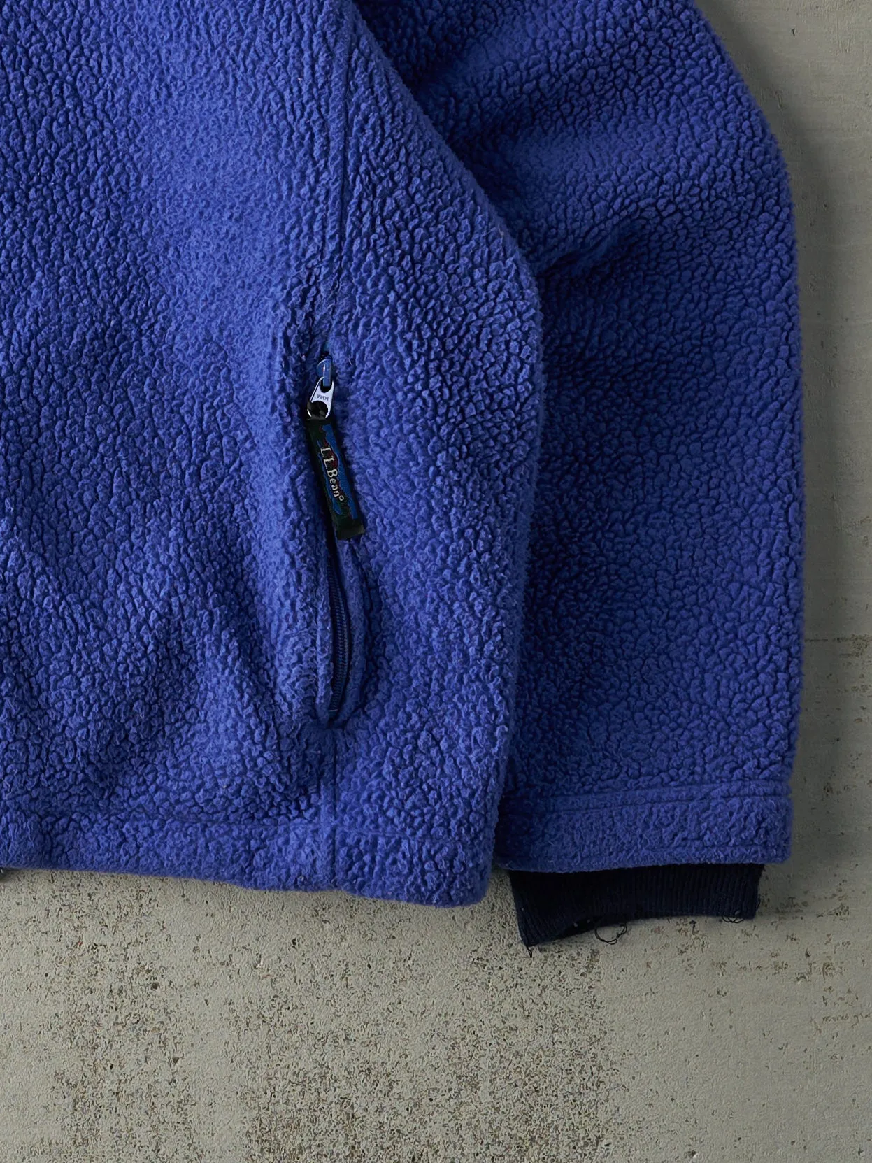 Vintage 90s Blue LL Bean Sherpa Zip Up Boxy Jacket (L) sold by Rebalance Vintage product image thumbnail 3