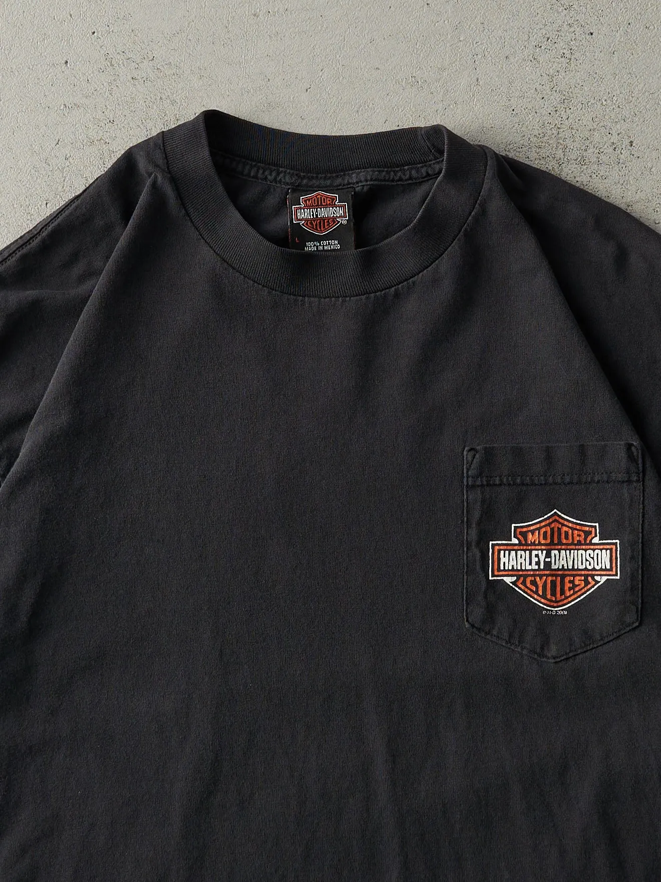 Vintage 09' Black Monterey Bay California Harley Davidson Pocket Tee (M) sold by Rebalance Vintage product image thumbnail 3