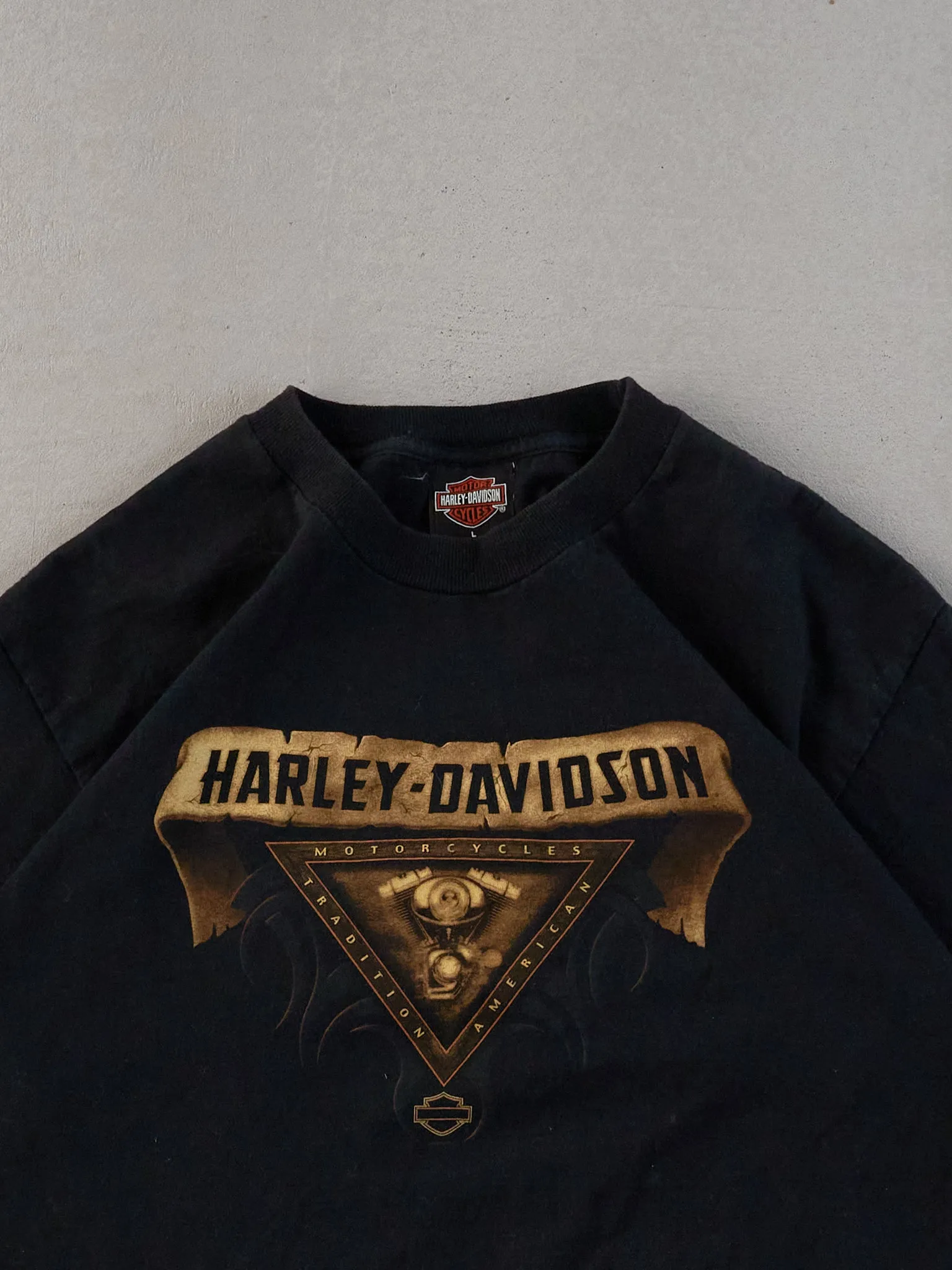 Vintage 03' Black Harley Davidson Texas Graphic Tee (L) sold by Rebalance Vintage product image thumbnail 3
