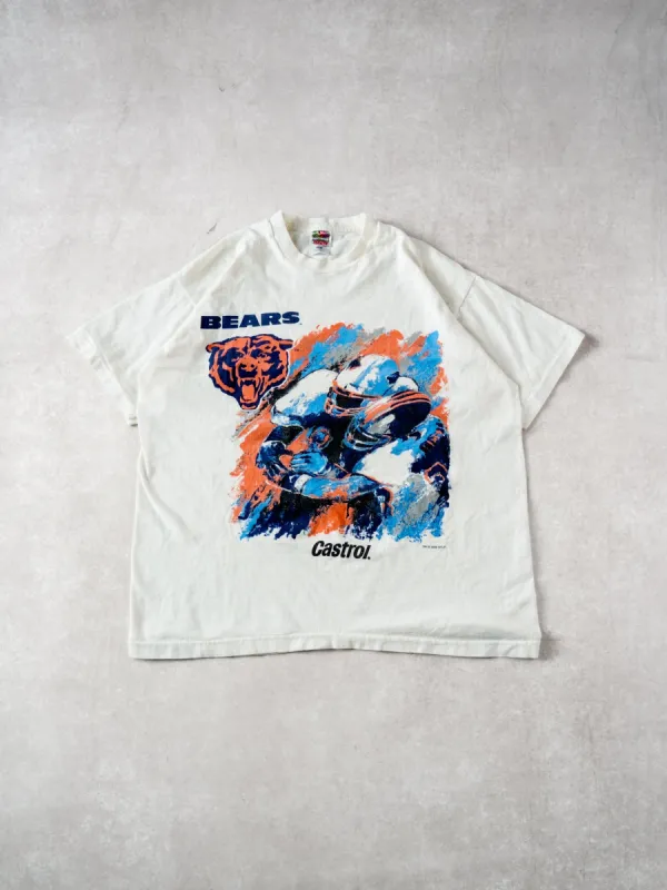 Vintage 96' White Chicago Bears NFL x Castrol Graphic Tee (M) sold by Rebalance Vintage
