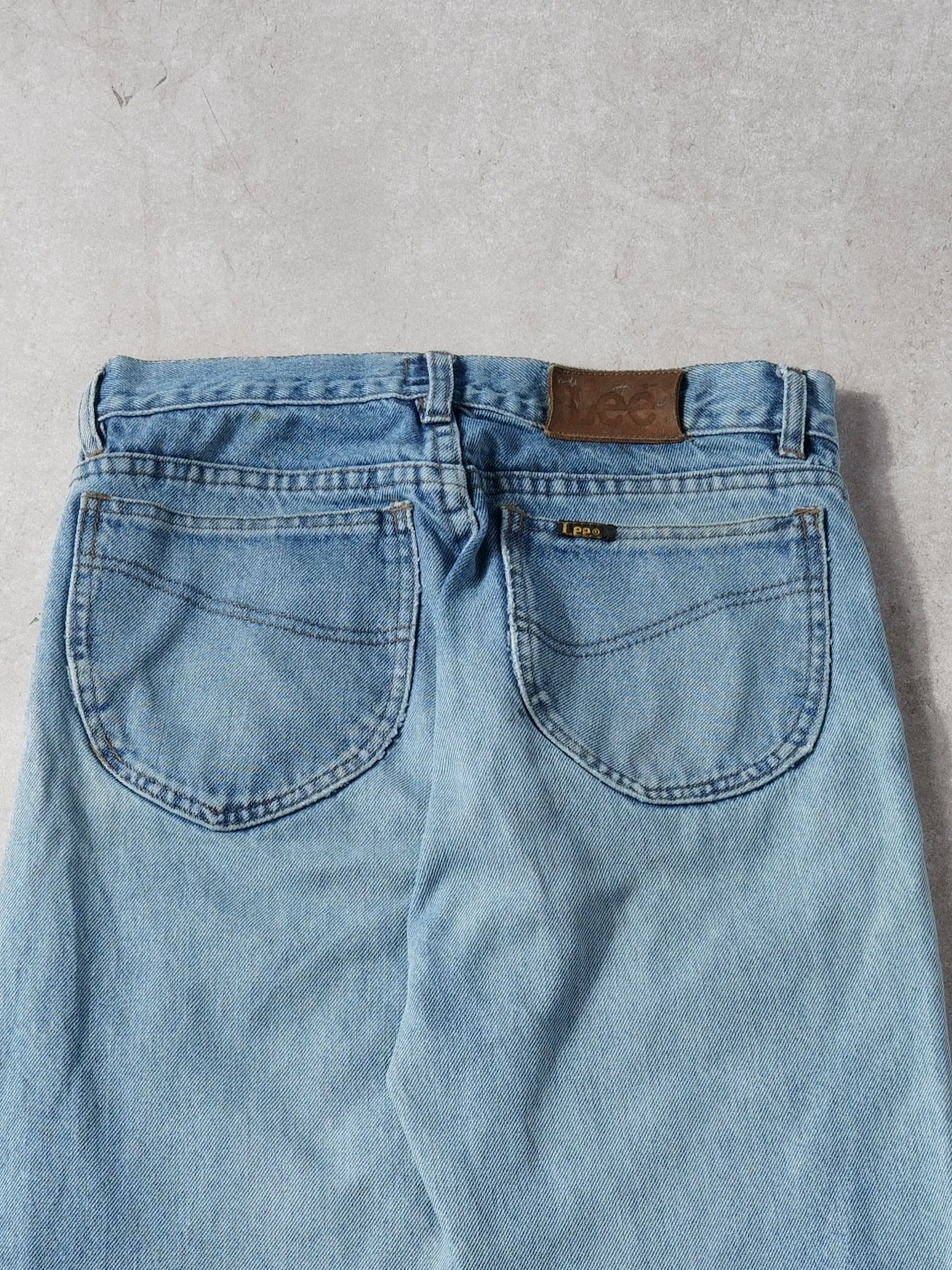 Vintage 90s Light Washed Blue Lee Denim Jeans (28x28) sold by Rebalance Vintage product image thumbnail 4