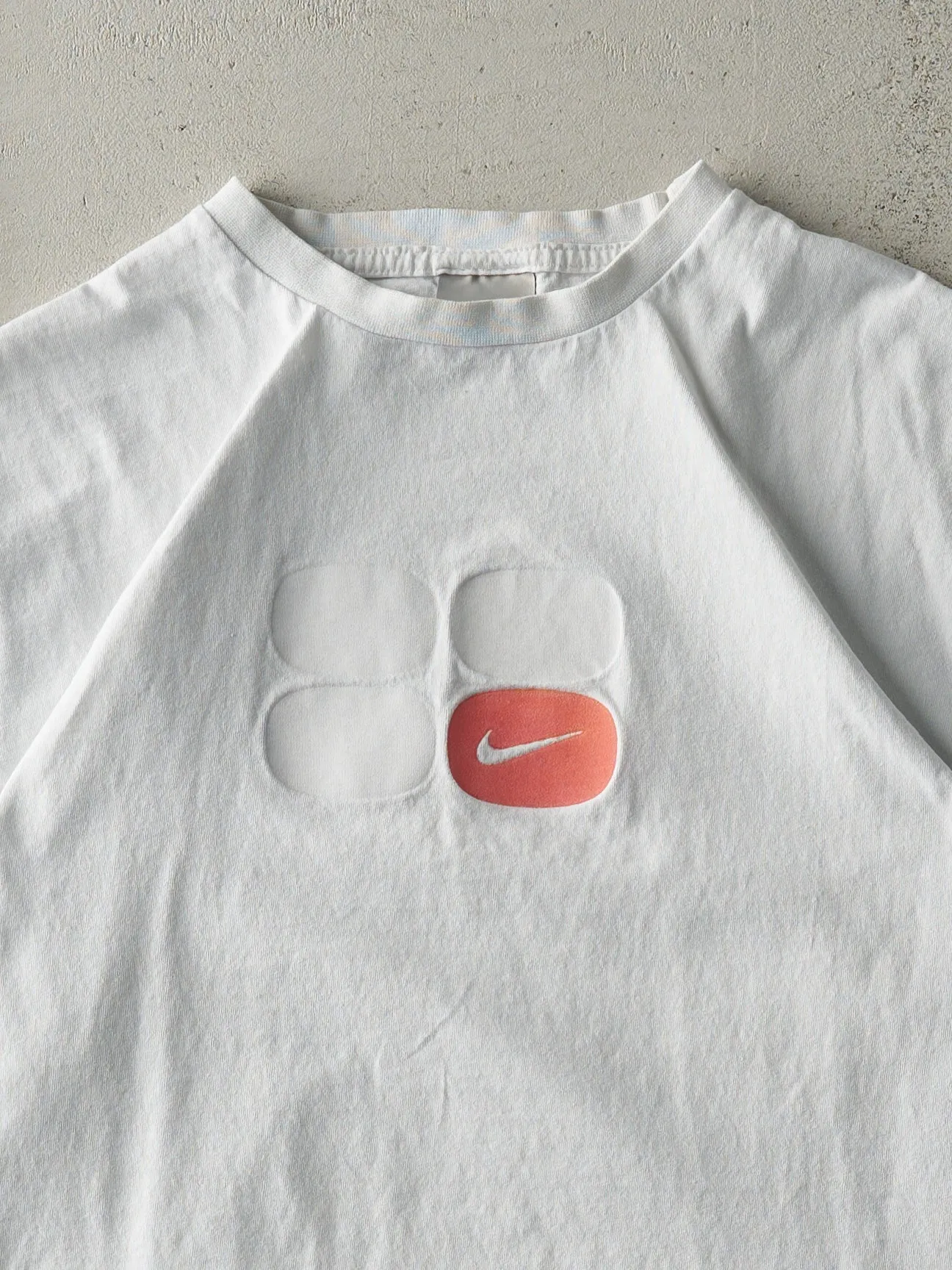 Vintage Y2K White Felt Patch Nike Tee (M) sold by Rebalance Vintage product image thumbnail 2